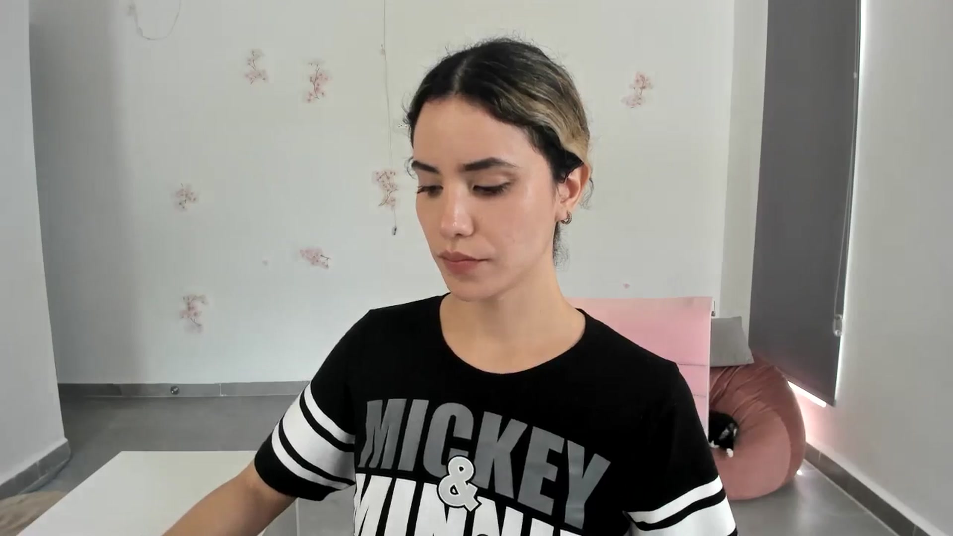 Gallery image thumbnail from NancyyB's myfreecams stream on, 07/08/2024, 16:23 image 16 of 20