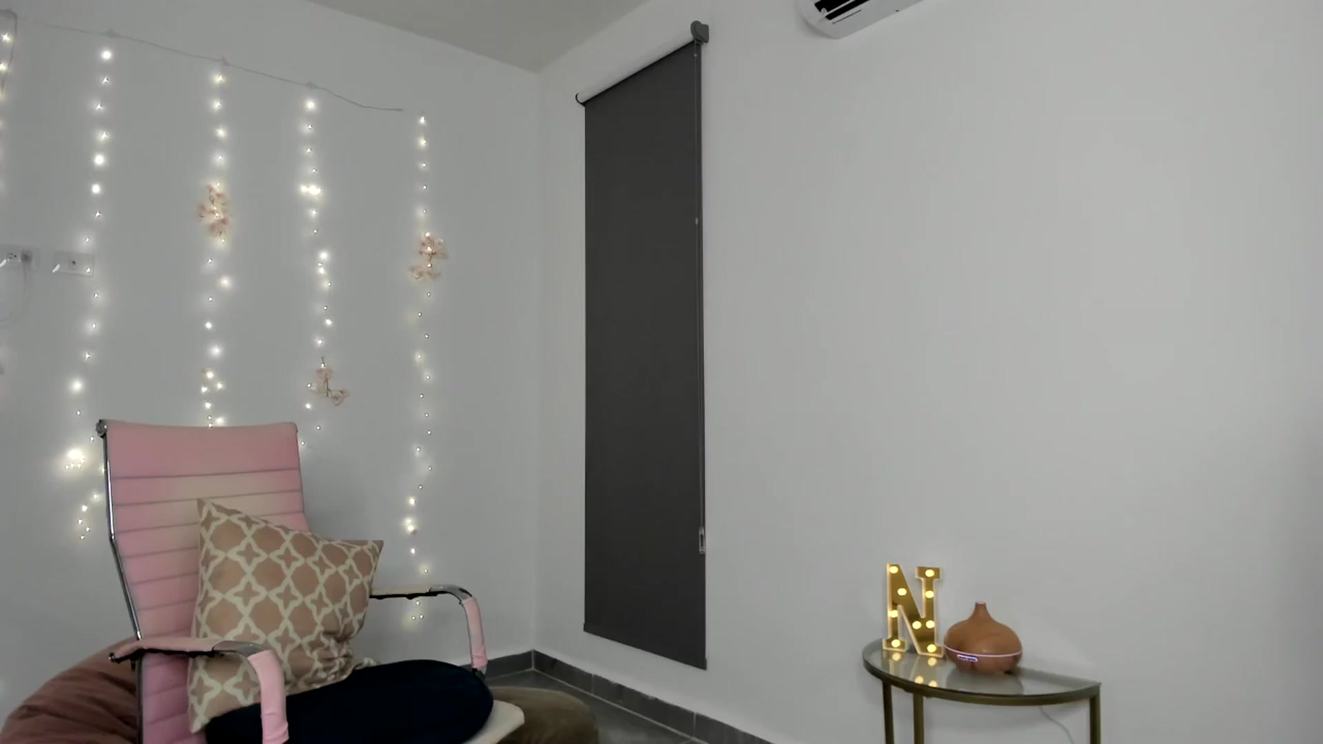 Gallery image thumbnail from NancyyB's myfreecams stream on, 07/25/2024, 05:18 image 14 of 20