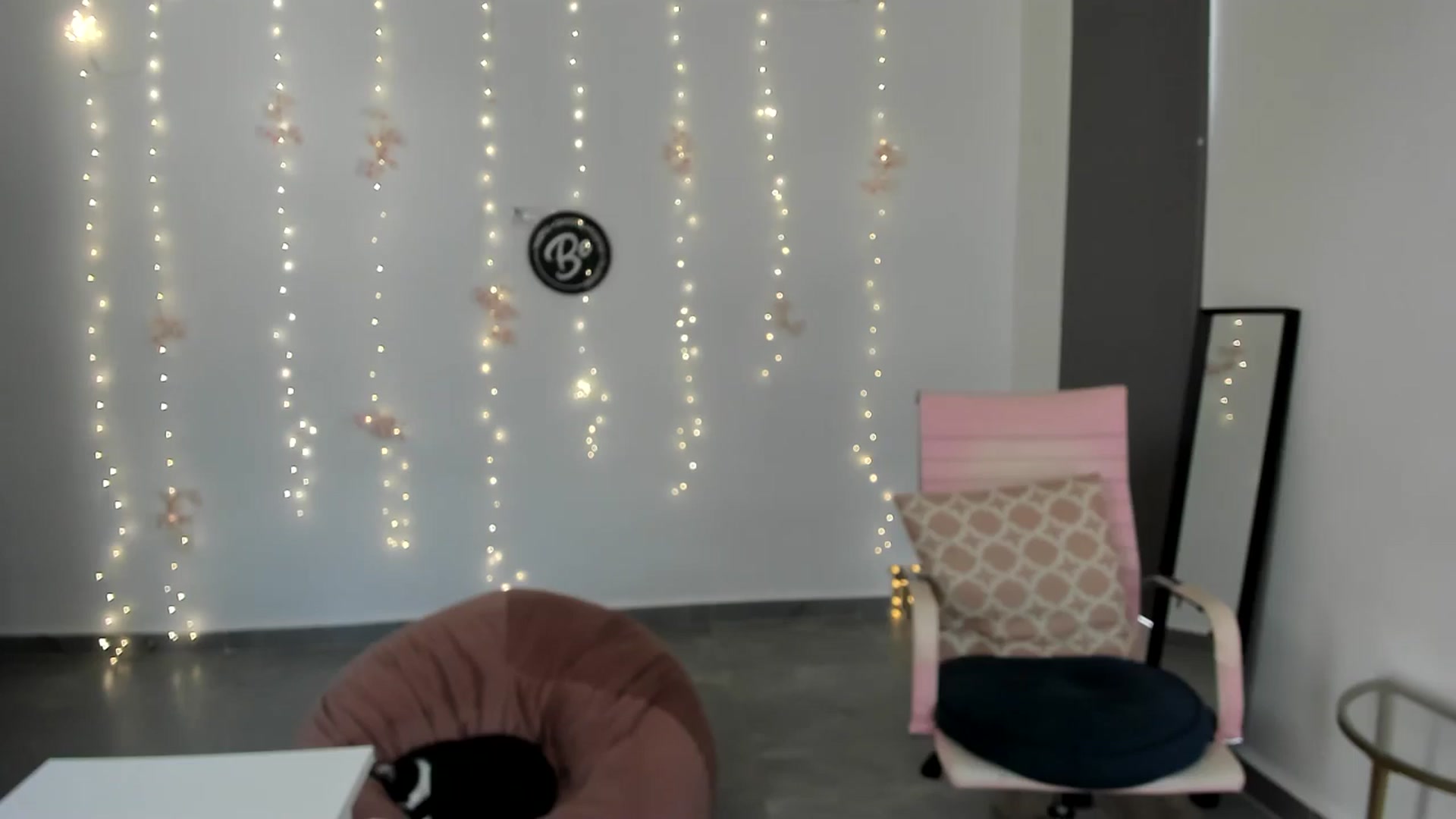 Gallery image thumbnail from NancyyB's myfreecams stream on, 08/06/2024, 01:59 image 5 of 20