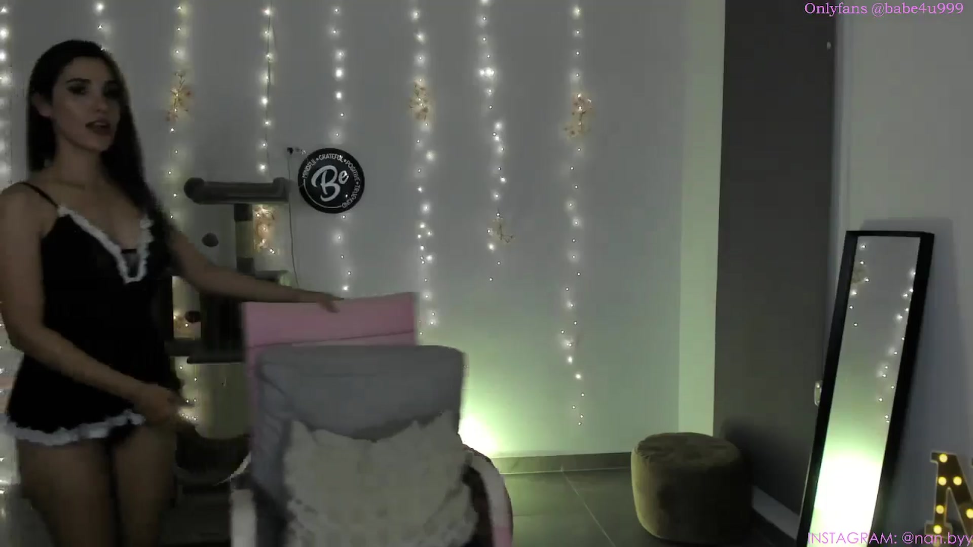 Gallery image thumbnail from NancyyB's myfreecams stream on, 09/10/2024, 04:15 image 17 of 20