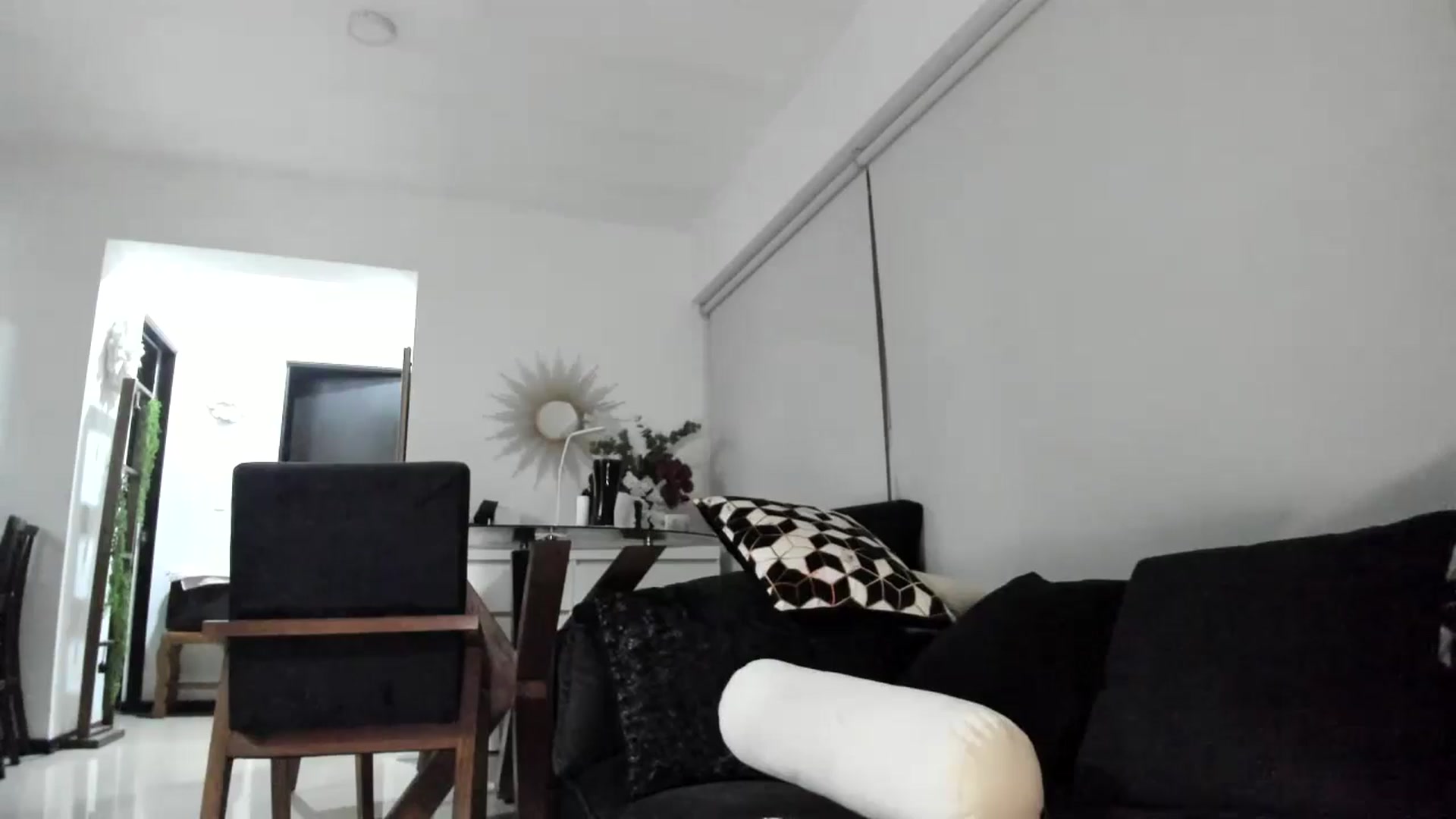 Gallery image thumbnail from NancyyB's myfreecams stream on, 11/12/2024, 05:40 image 4 of 20