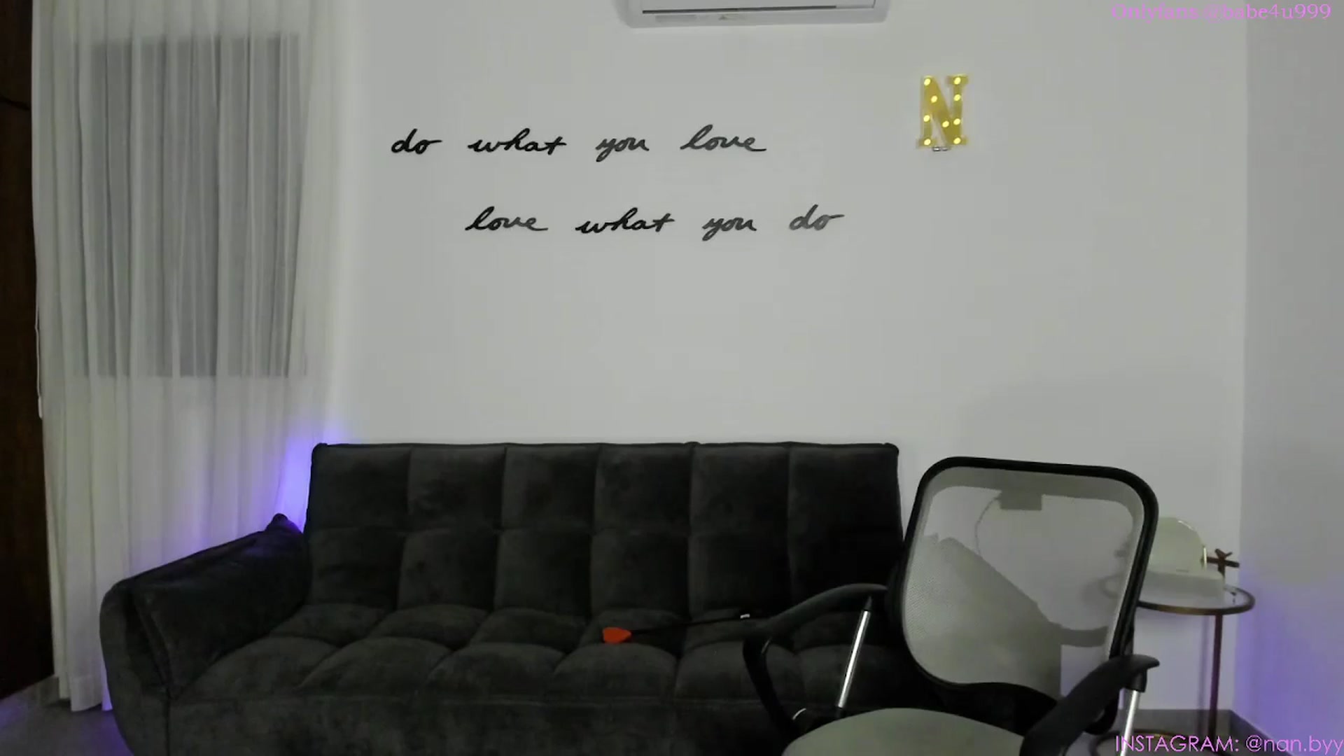 Gallery image thumbnail from NancyyB's myfreecams stream on, 01/03/2025, 06:58 image 11 of 20