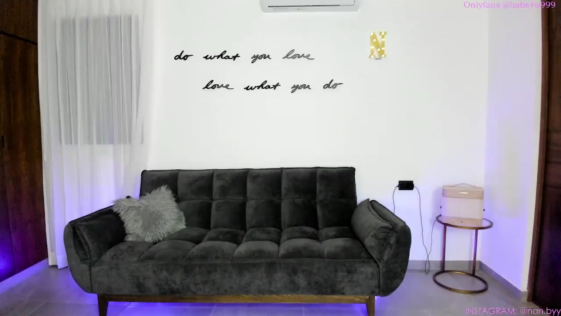 Gallery image thumbnail from NancyyB's myfreecams stream on, 01/09/2025, 03:08 image 13 of 20