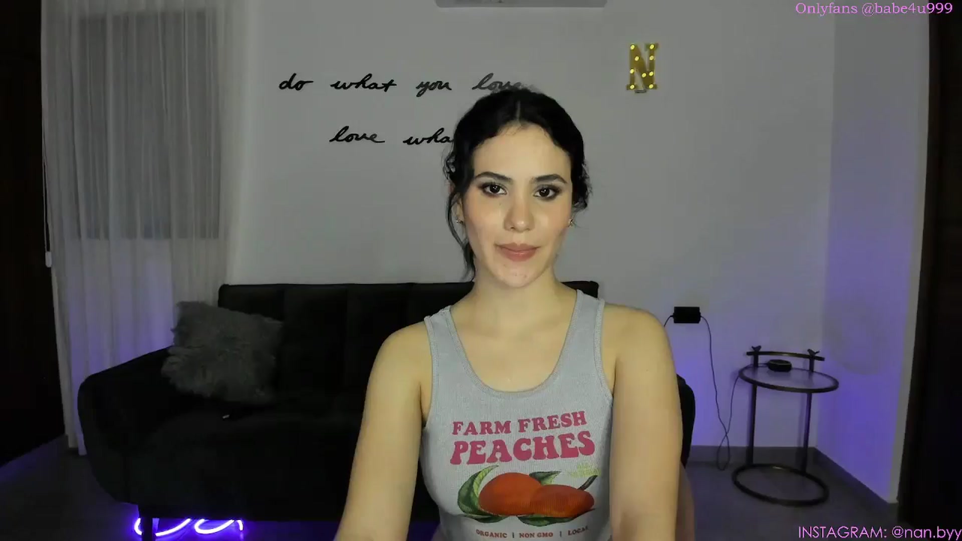 Gallery image thumbnail from NancyyB's myfreecams stream on, 01/14/2025, 03:13 image 20 of 20