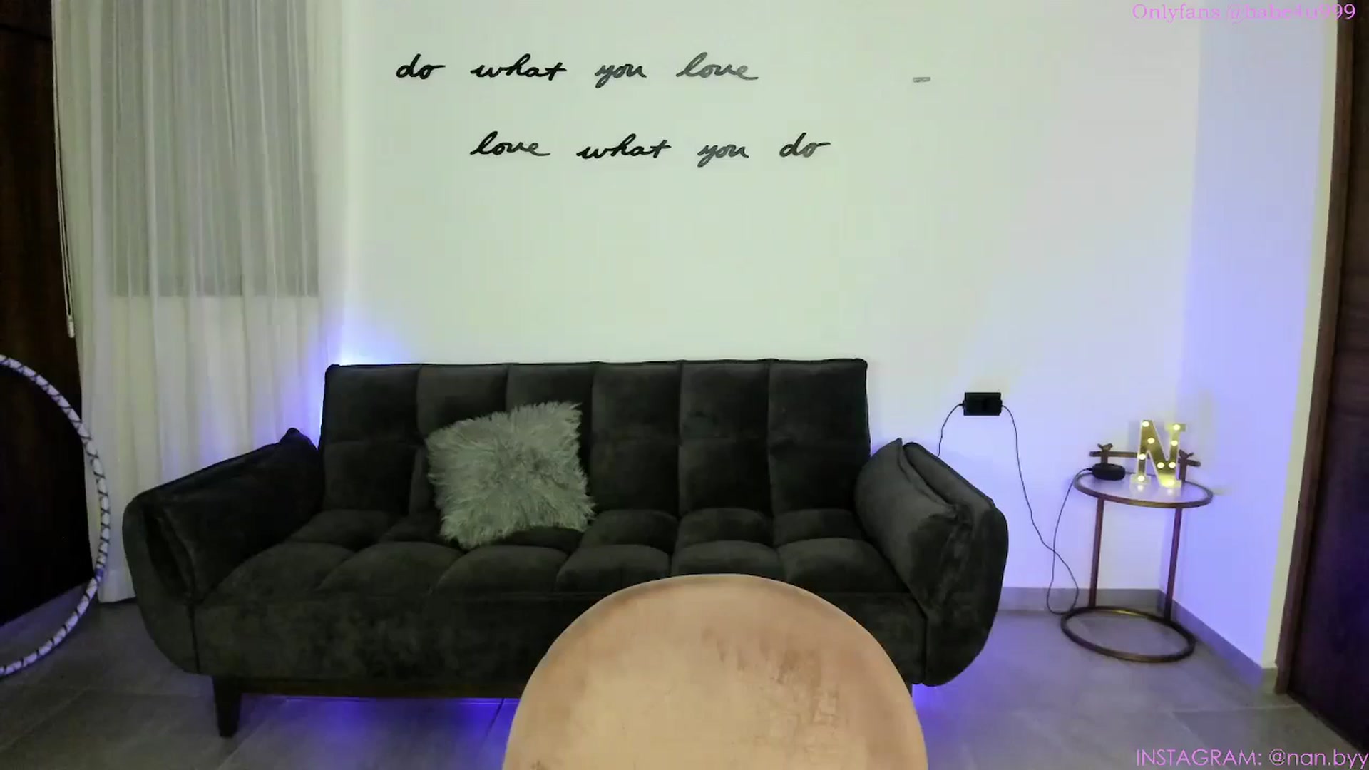 Gallery image thumbnail from NancyyB's myfreecams stream on, 01/17/2025, 04:59 image 12 of 20