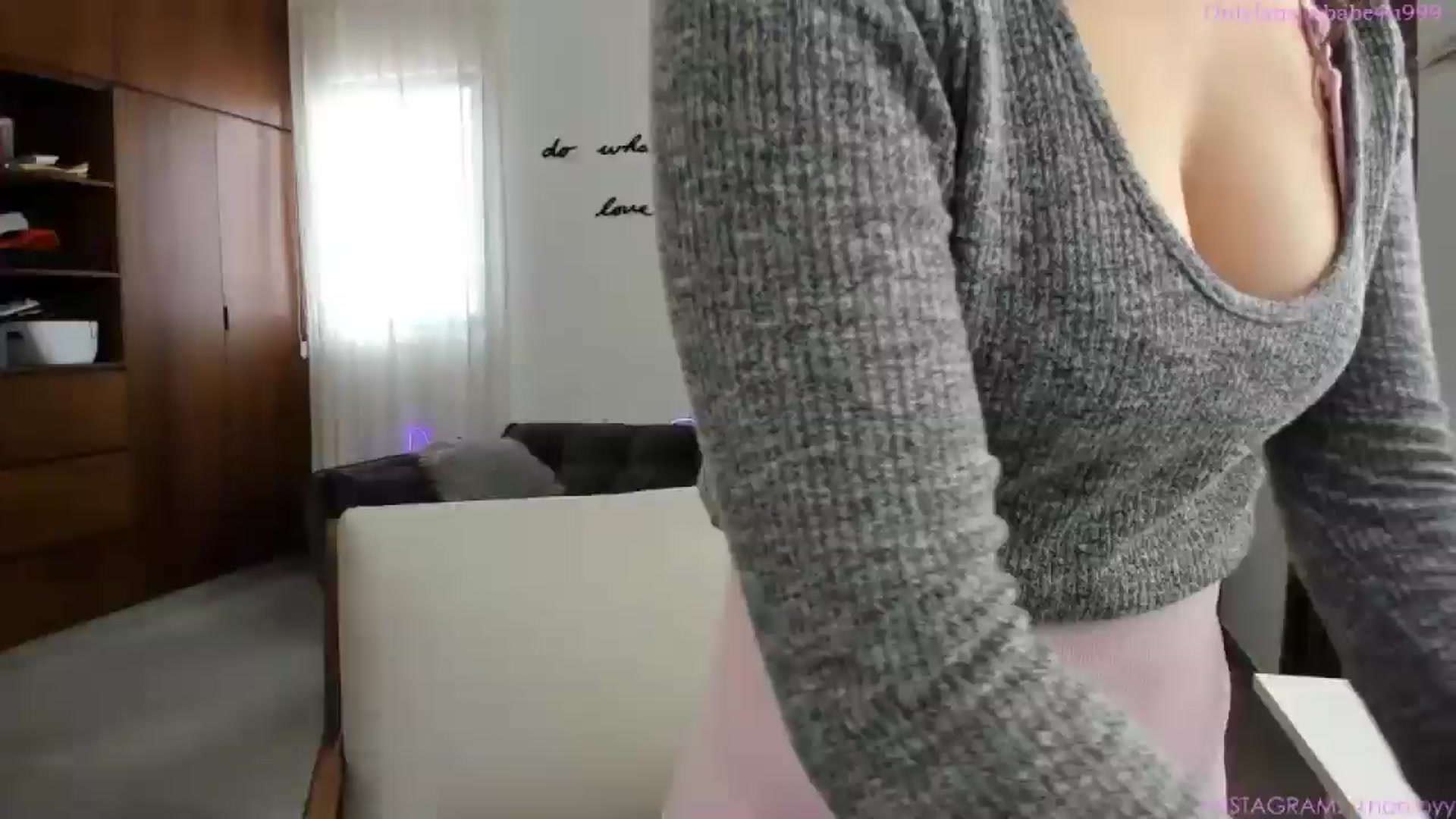 Gallery image thumbnail from NancyyB's myfreecams stream on, 01/30/2025, 22:14 image 19 of 20