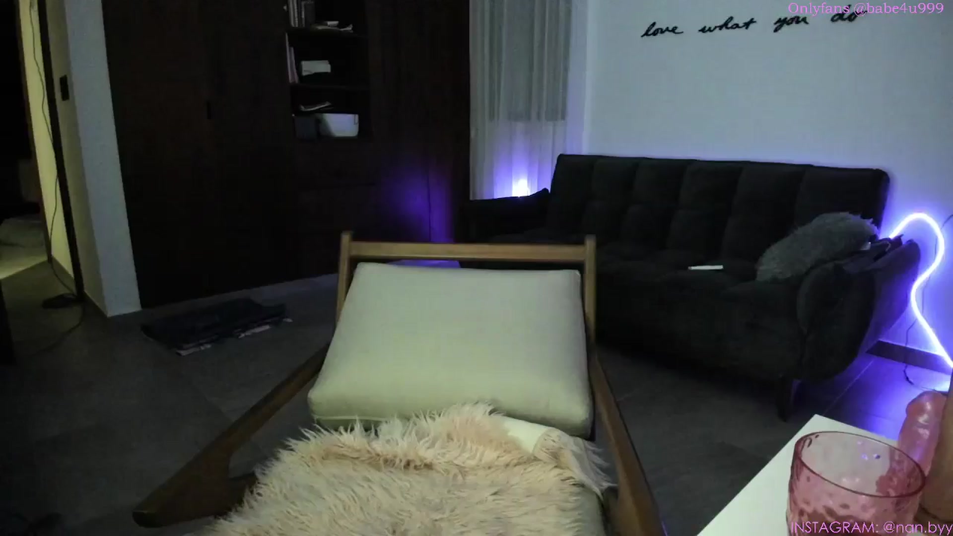 Gallery image thumbnail from NancyyB's myfreecams stream on, 02/11/2025, 04:08 image 15 of 20
