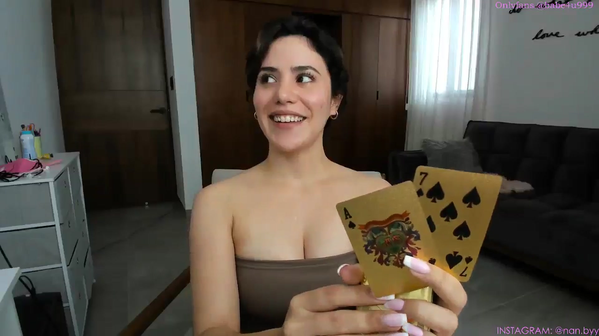 Gallery image thumbnail from NancyyB's myfreecams stream on, 02/16/2025, 19:01 image 2 of 20
