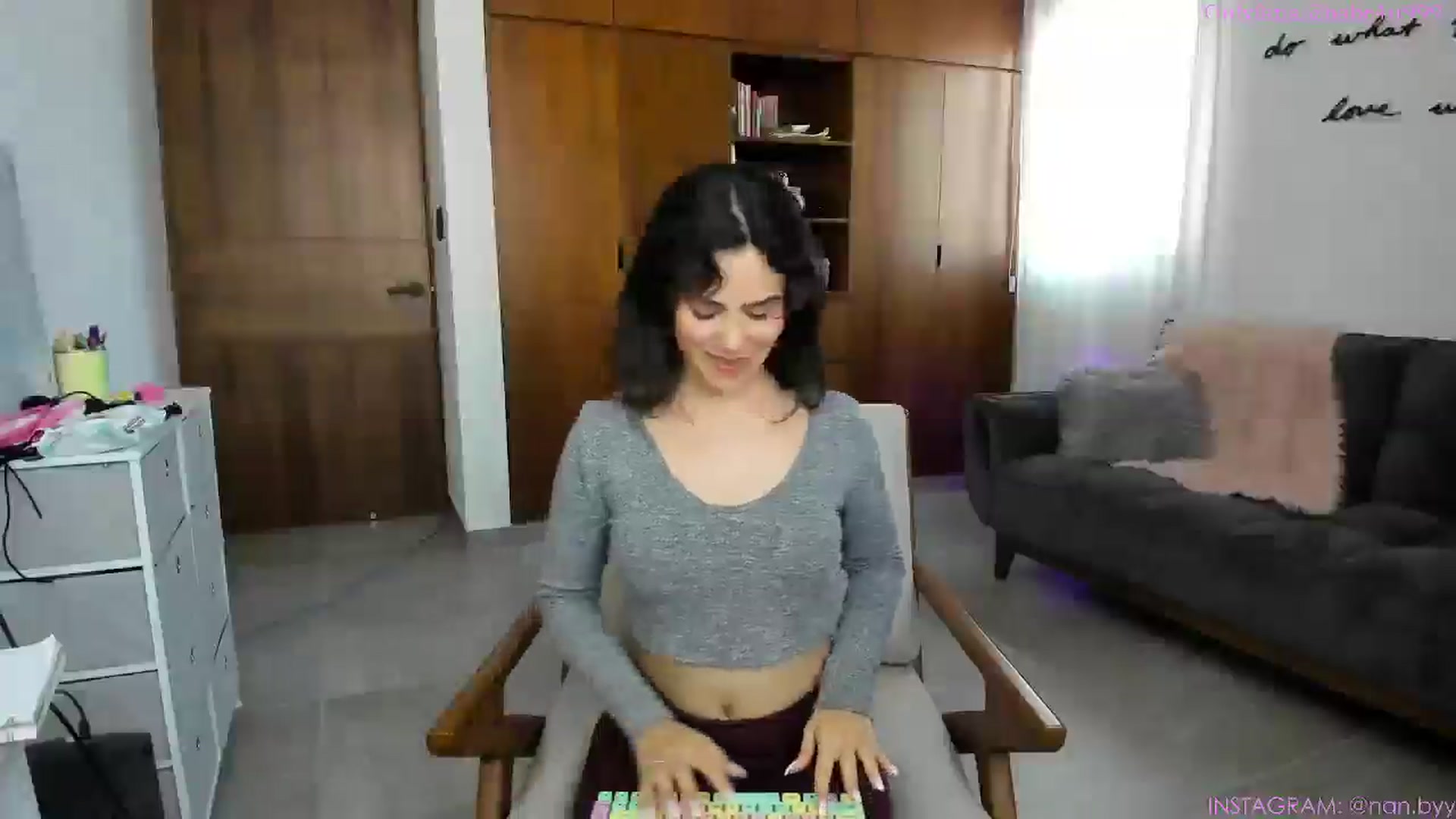 Gallery image thumbnail from NancyyB's myfreecams stream on, 02/18/2025, 23:59 image 5 of 20