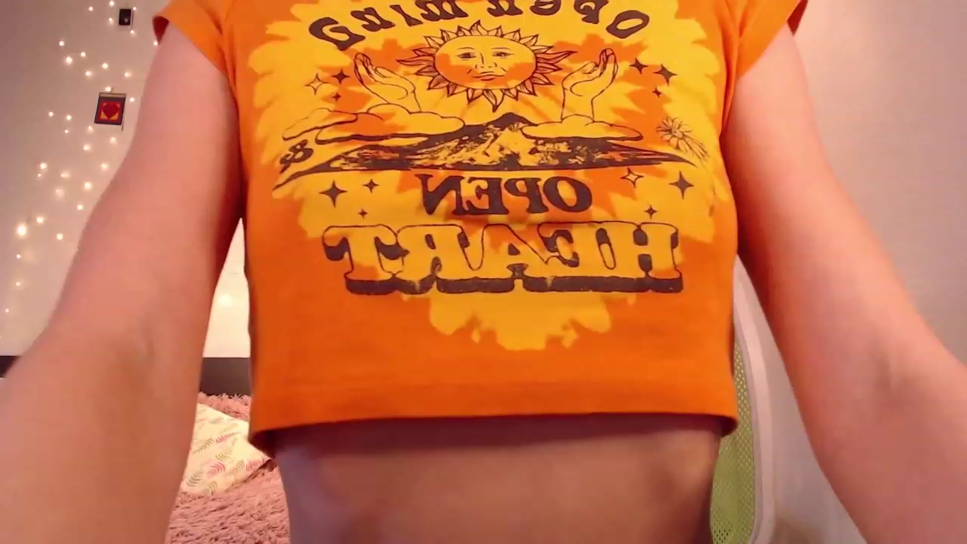 Gallery image thumbnail from Nansyfox1's myfreecams stream on, 12/12/2022, 11:24 image 1 of 20