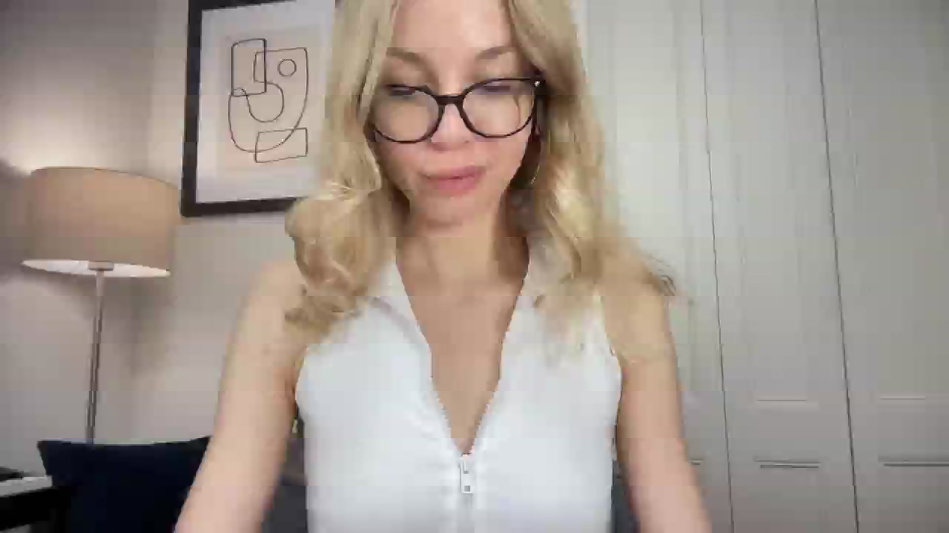 Gallery image thumbnail from Nansyfox1's myfreecams stream on, 12/09/2024, 16:14 image 5 of 20