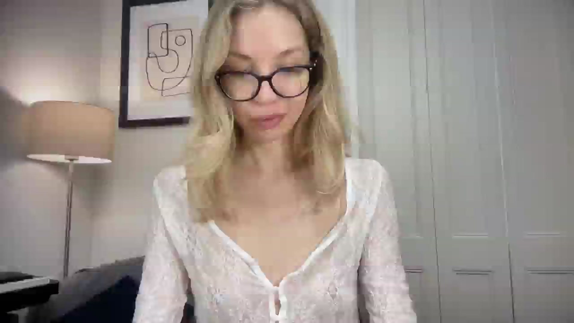 Gallery image thumbnail from Nansyfox1's myfreecams stream on, 12/13/2024, 12:03 image 3 of 20