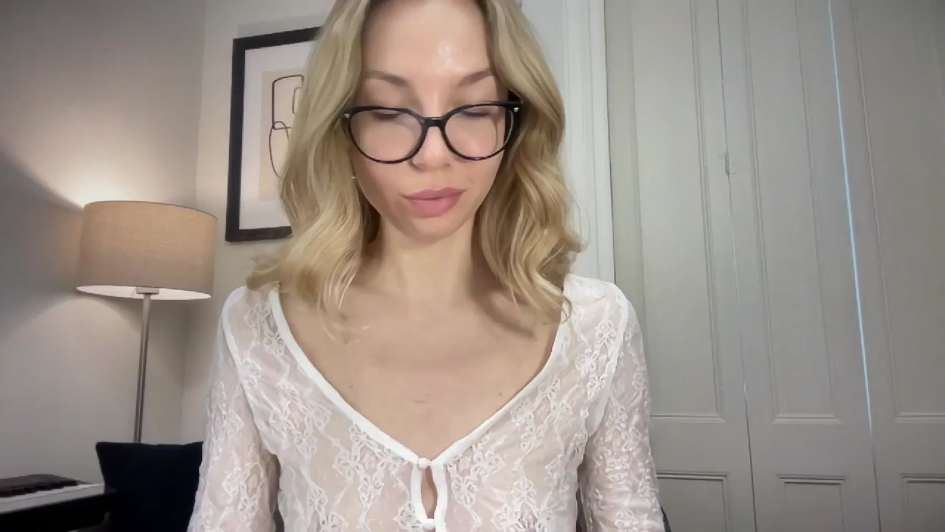 Gallery image thumbnail from Nansyfox1's myfreecams stream on, 12/14/2024, 12:02 image 9 of 20