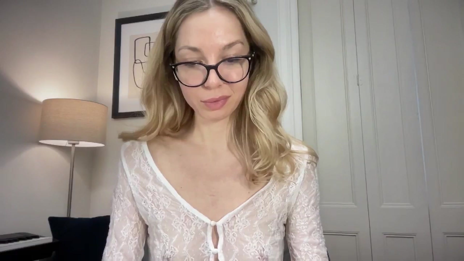 Gallery image thumbnail from Nansyfox1's myfreecams stream on, 12/14/2024, 12:02 image 20 of 20
