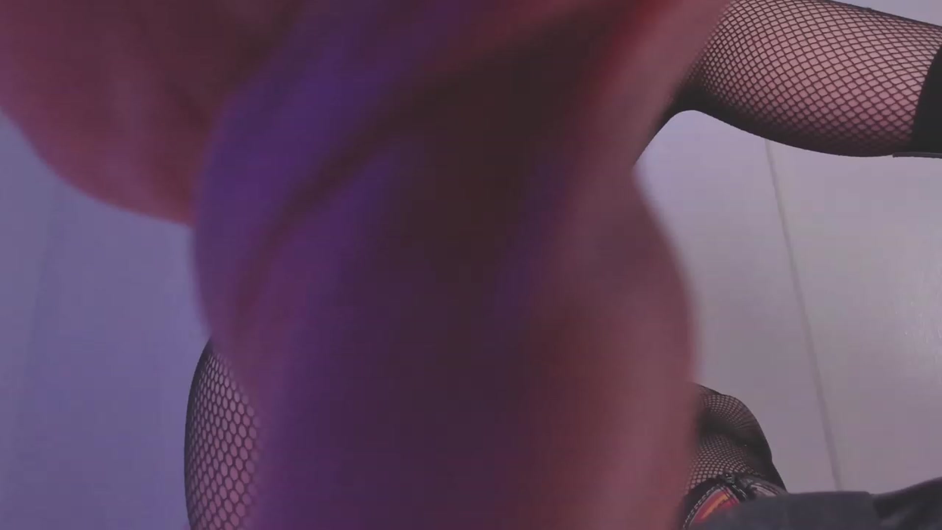 Gallery image thumbnail from NaomiDee's myfreecams stream on, 06/04/2023, 11:23 image 2 of 20