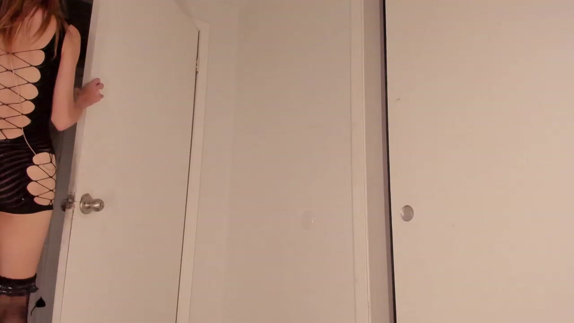 Gallery image thumbnail from NaomiDee's myfreecams stream on, 06/08/2023, 07:04 image 19 of 20