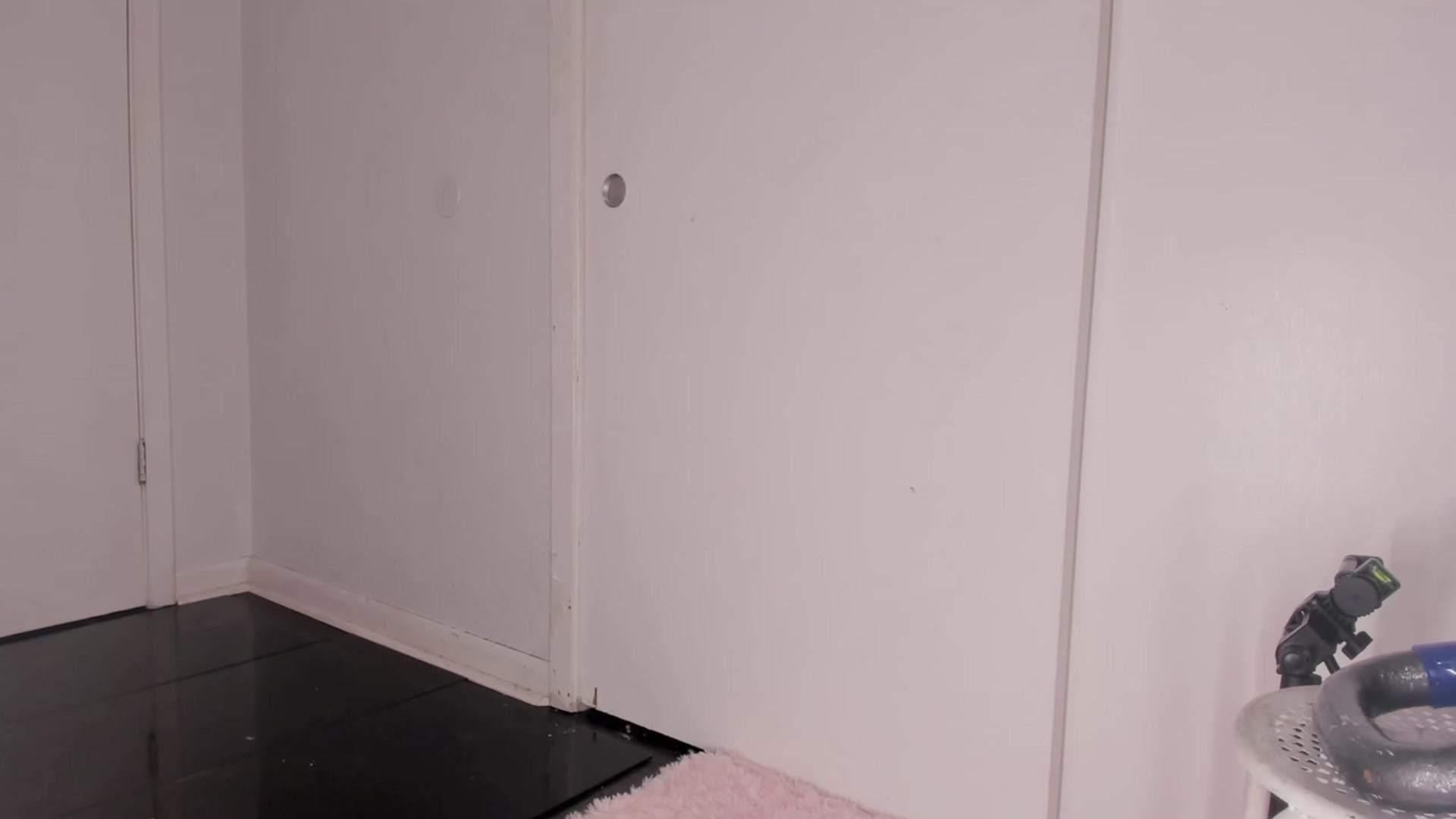 Gallery image thumbnail from NaomiDee's myfreecams stream on, 06/12/2023, 11:17 image 8 of 20