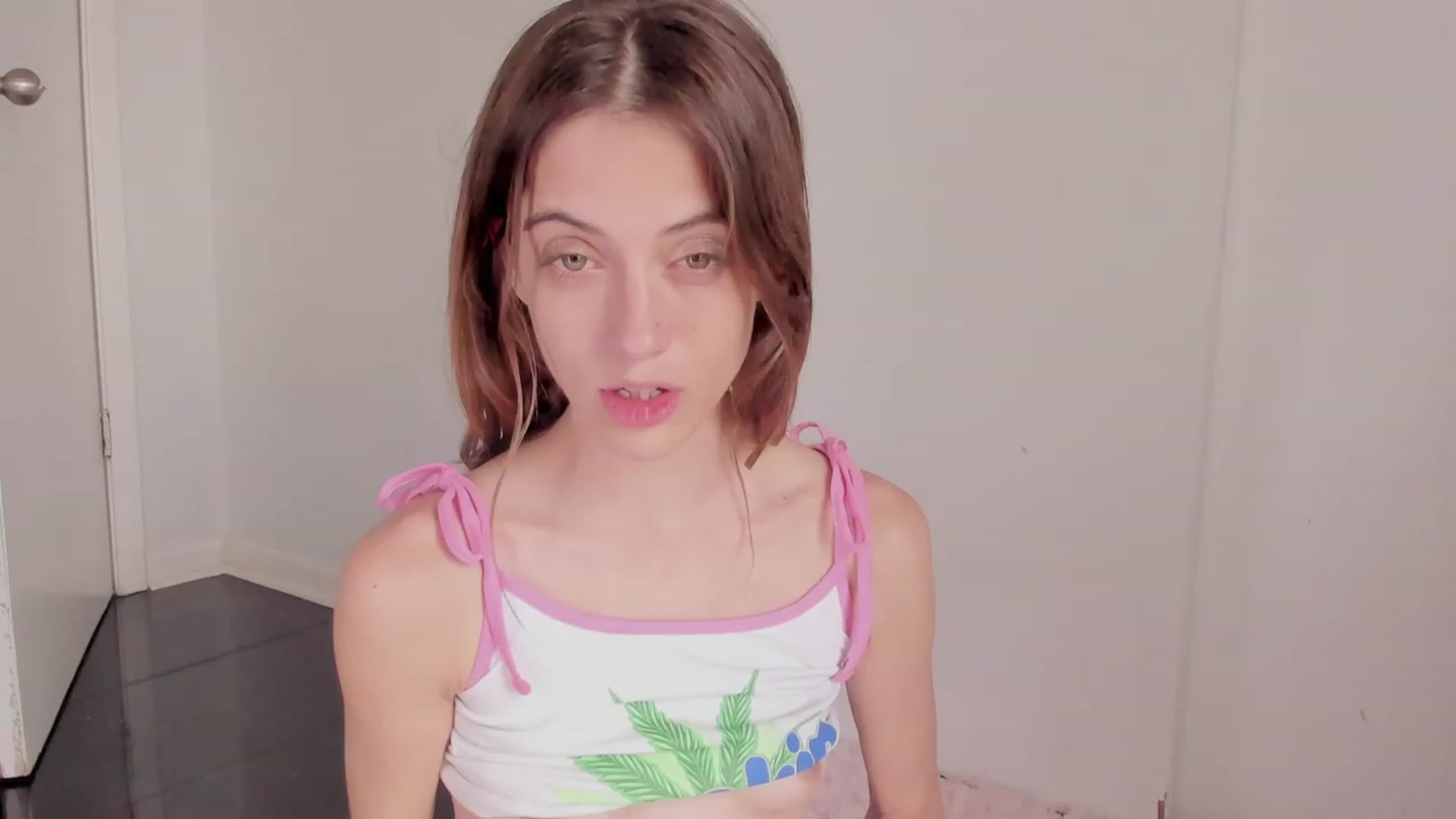 Gallery image thumbnail from NaomiDee's myfreecams stream on, 06/14/2023, 16:08 image 3 of 20