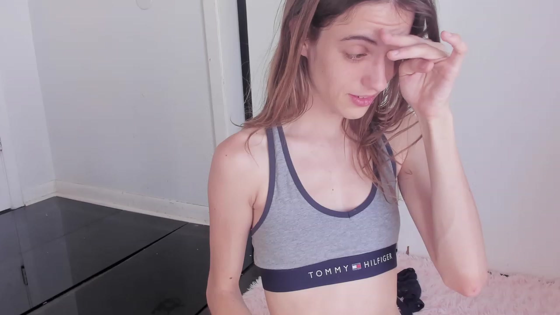 Gallery image thumbnail from NaomiDee's myfreecams stream on, 06/29/2023, 21:47 image 11 of 20