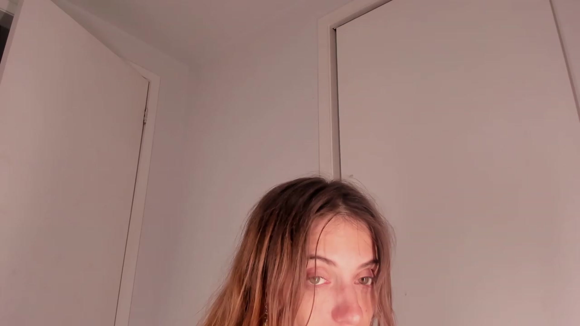 Gallery image thumbnail from NaomiDee's myfreecams stream on, 07/24/2023, 03:29 image 12 of 20
