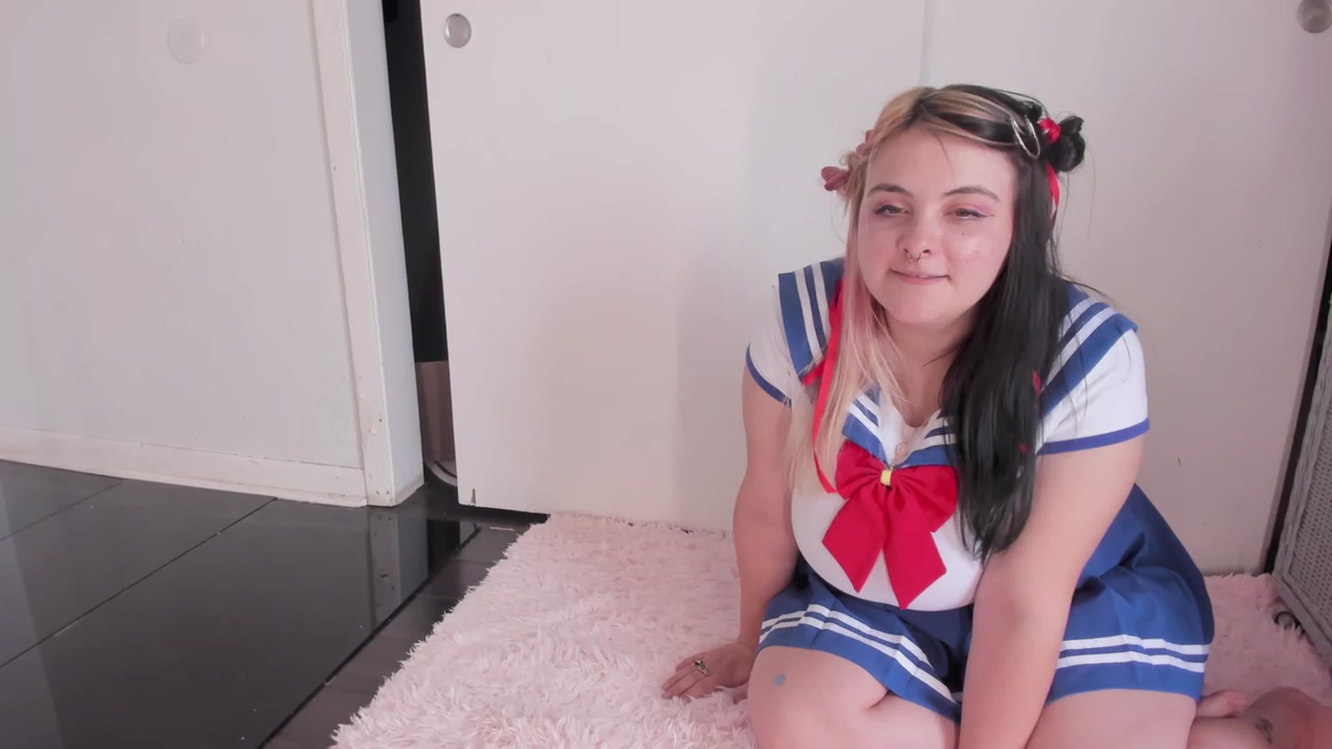 Gallery image thumbnail from NaomiDee's myfreecams stream on, 07/30/2023, 22:47 image 10 of 20
