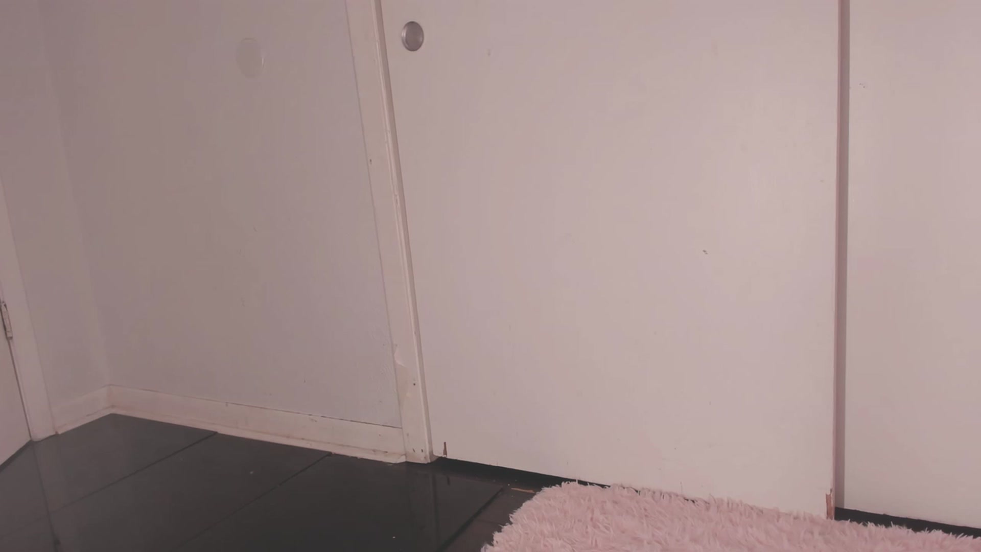 Gallery image thumbnail from NaomiDee's myfreecams stream on, 08/04/2023, 10:50 image 16 of 20