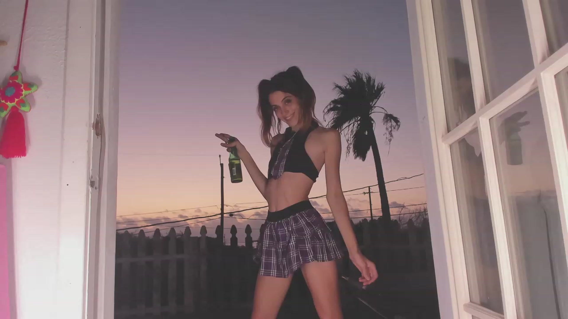 Gallery image thumbnail from NaomiDee's myfreecams stream on, 08/04/2023, 12:01 image 7 of 20