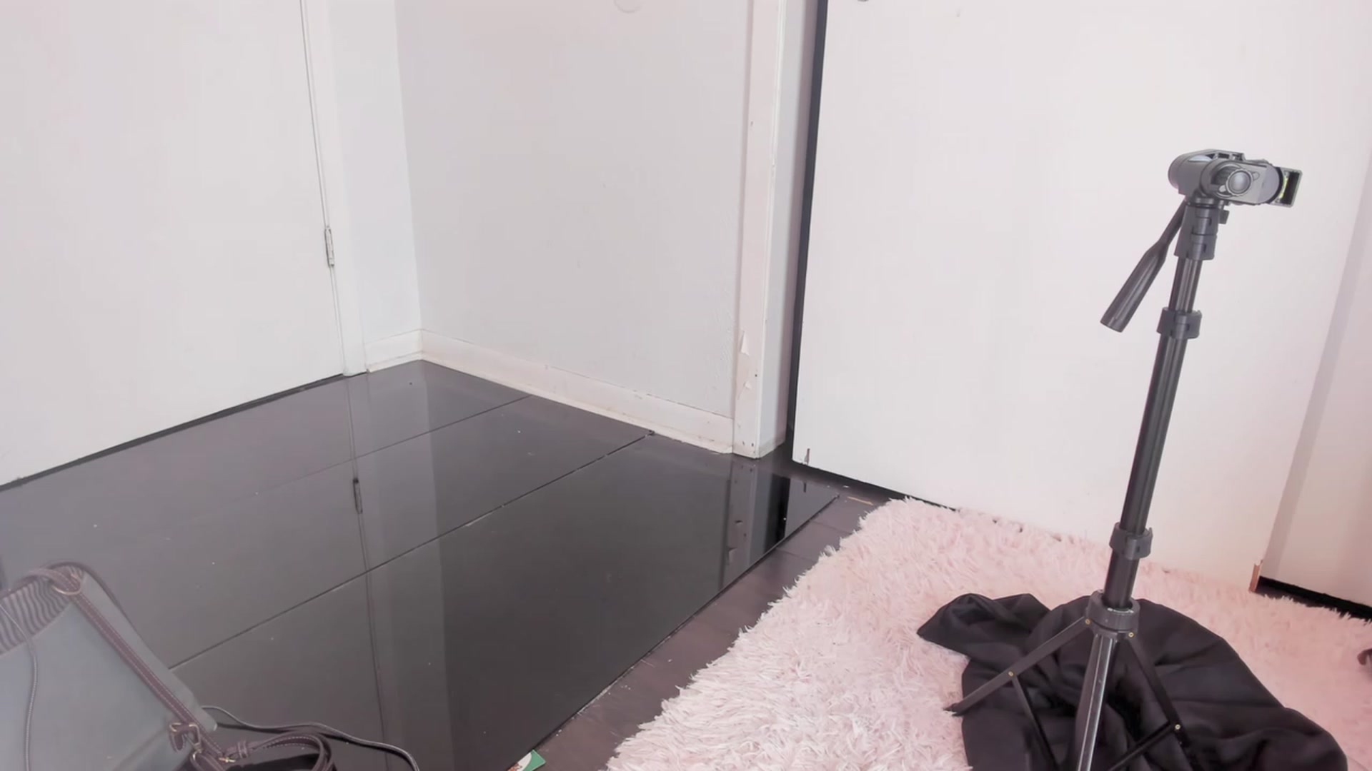Gallery image thumbnail from NaomiDee's myfreecams stream on, 08/06/2023, 19:48 image 5 of 20