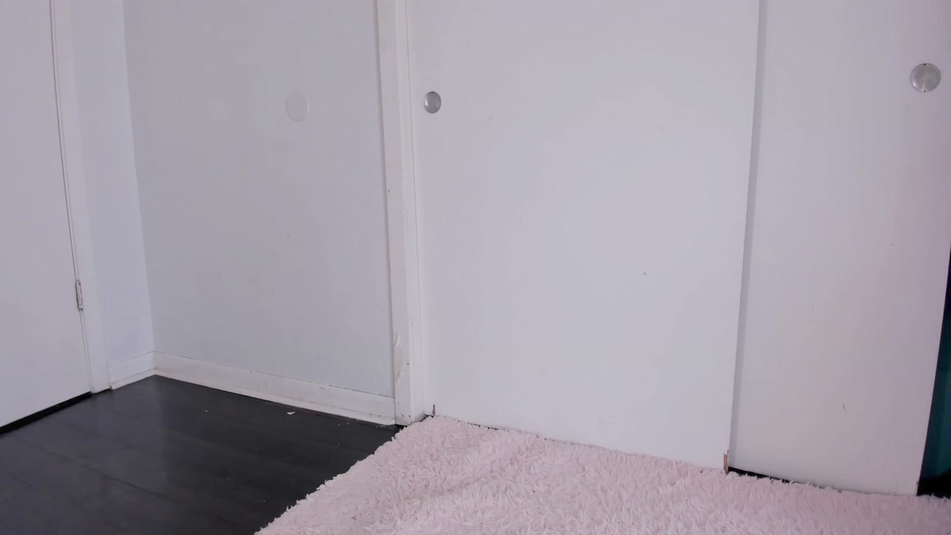 Gallery image thumbnail from NaomiDee's myfreecams stream on, 08/26/2023, 21:40 image 1 of 20