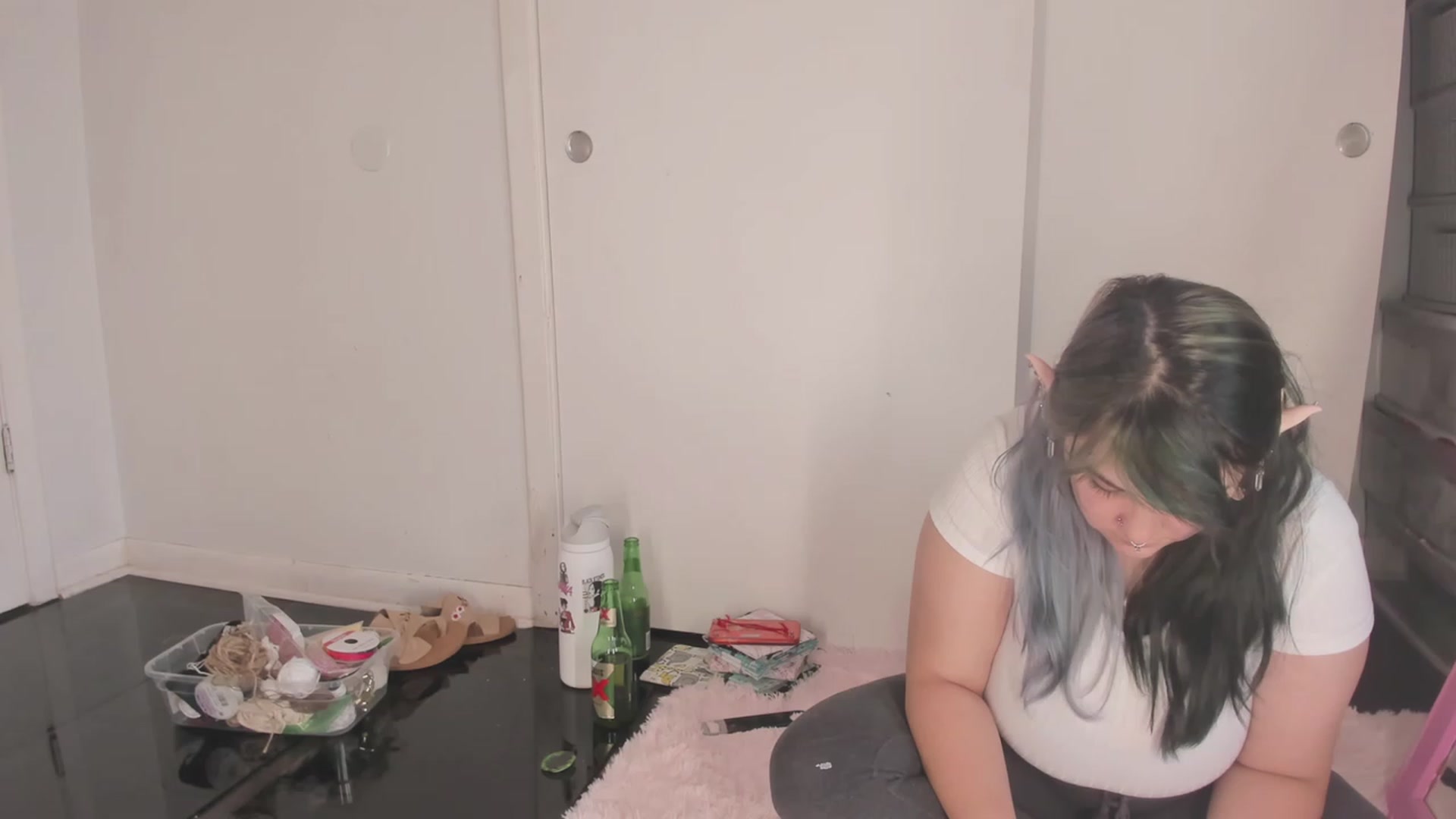 Gallery image thumbnail from NaomiDee's myfreecams stream on, 08/31/2023, 24:00 image 18 of 20