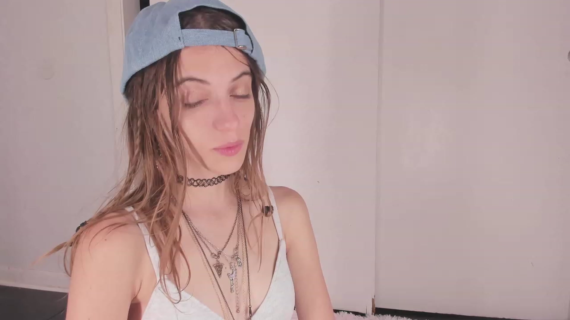 Gallery image thumbnail from NaomiDee's myfreecams stream on, 09/01/2023, 12:26 image 20 of 20