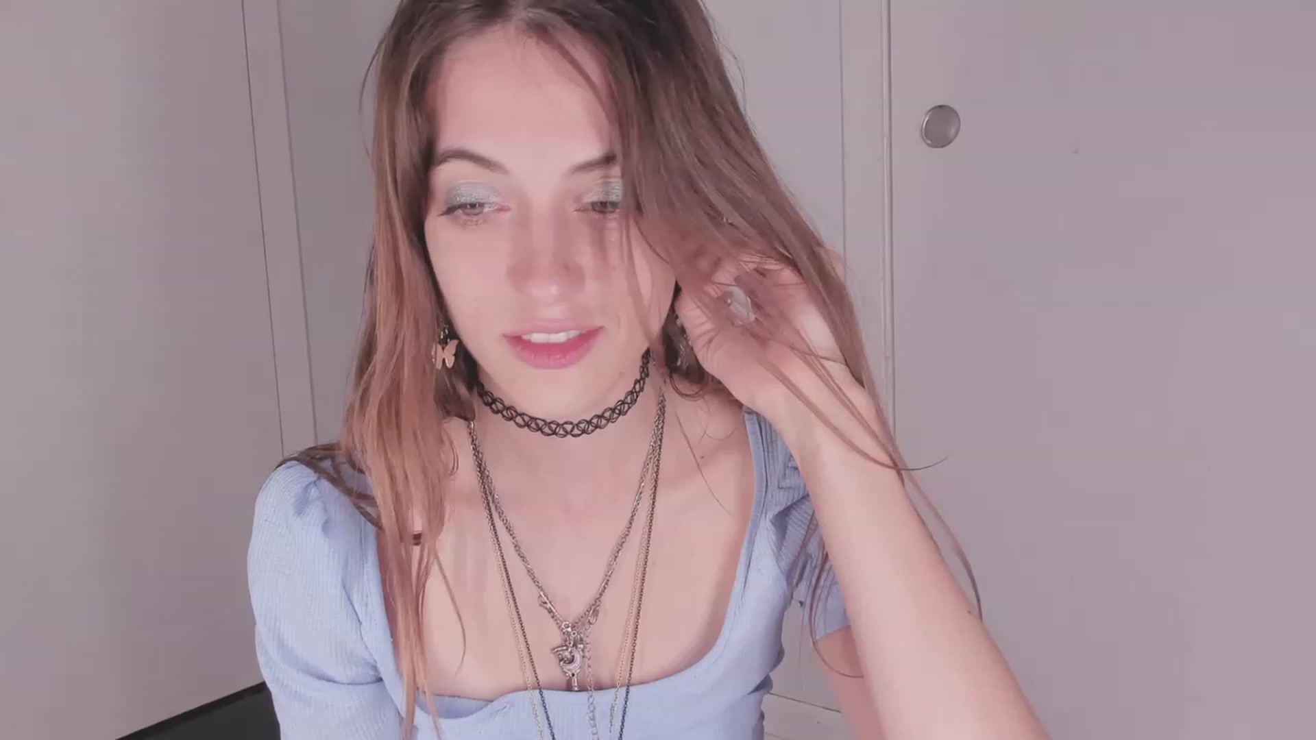 Gallery image thumbnail from NaomiDee's myfreecams stream on, 09/02/2023, 04:58 image 8 of 20