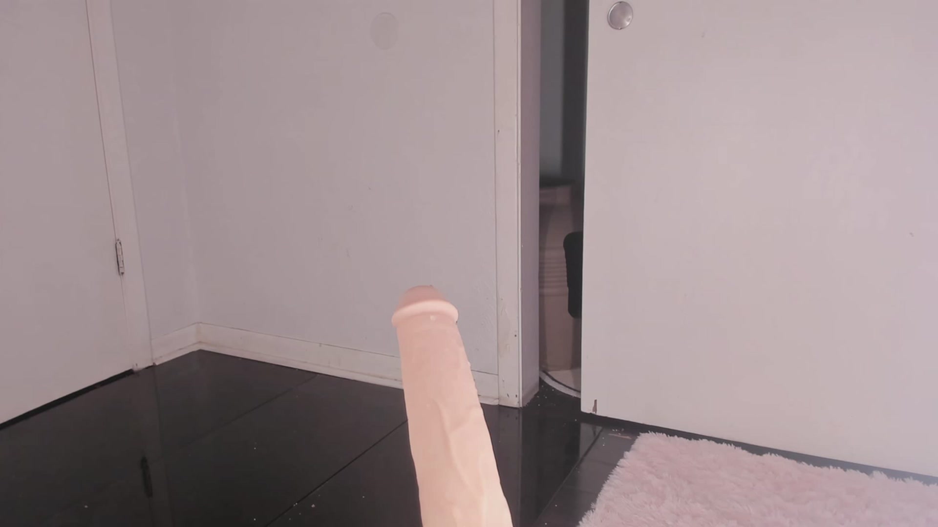Gallery image thumbnail from NaomiDee's myfreecams stream on, 09/06/2023, 07:59 image 10 of 20