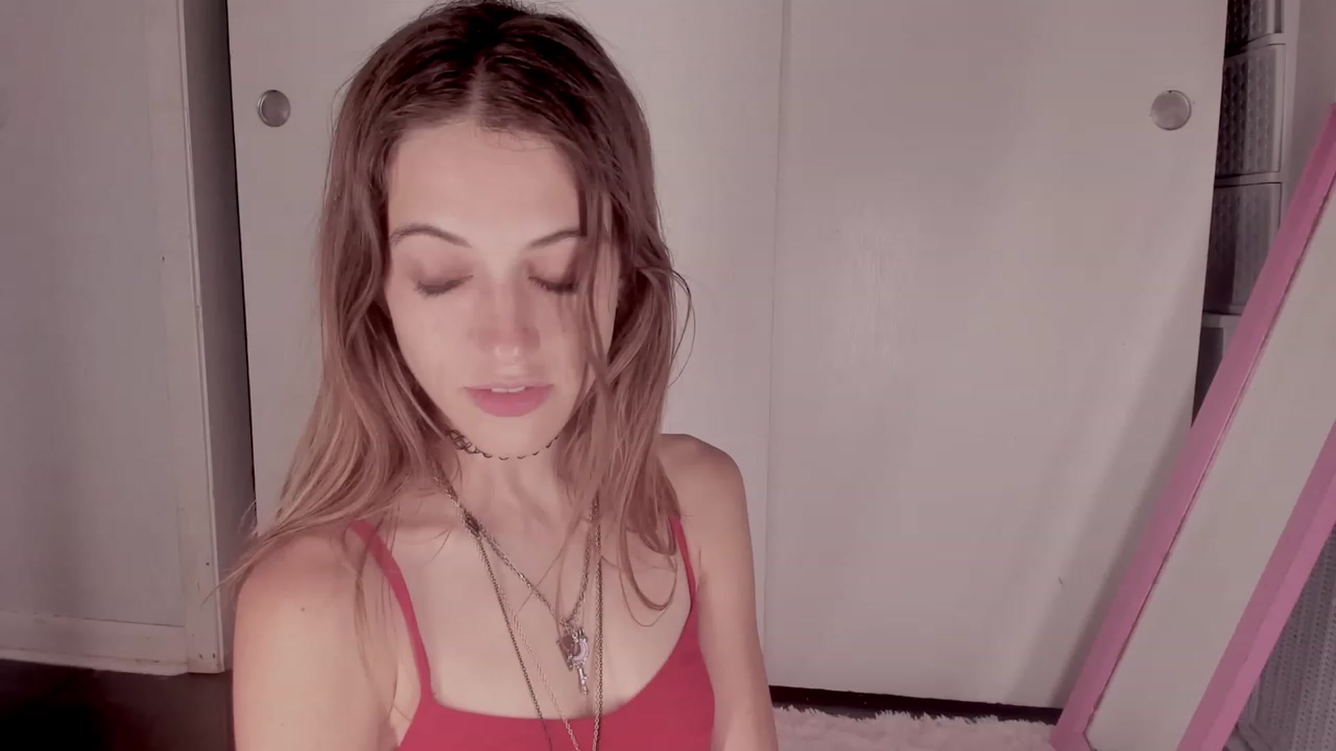 Gallery image thumbnail from NaomiDee's myfreecams stream on, 09/07/2023, 08:52 image 13 of 20
