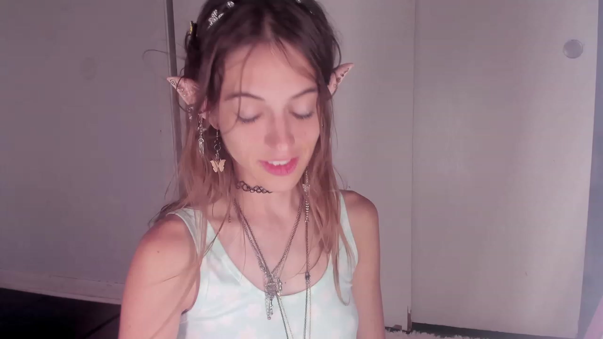 Gallery image thumbnail from NaomiDee's myfreecams stream on, 09/08/2023, 11:25 image 4 of 20