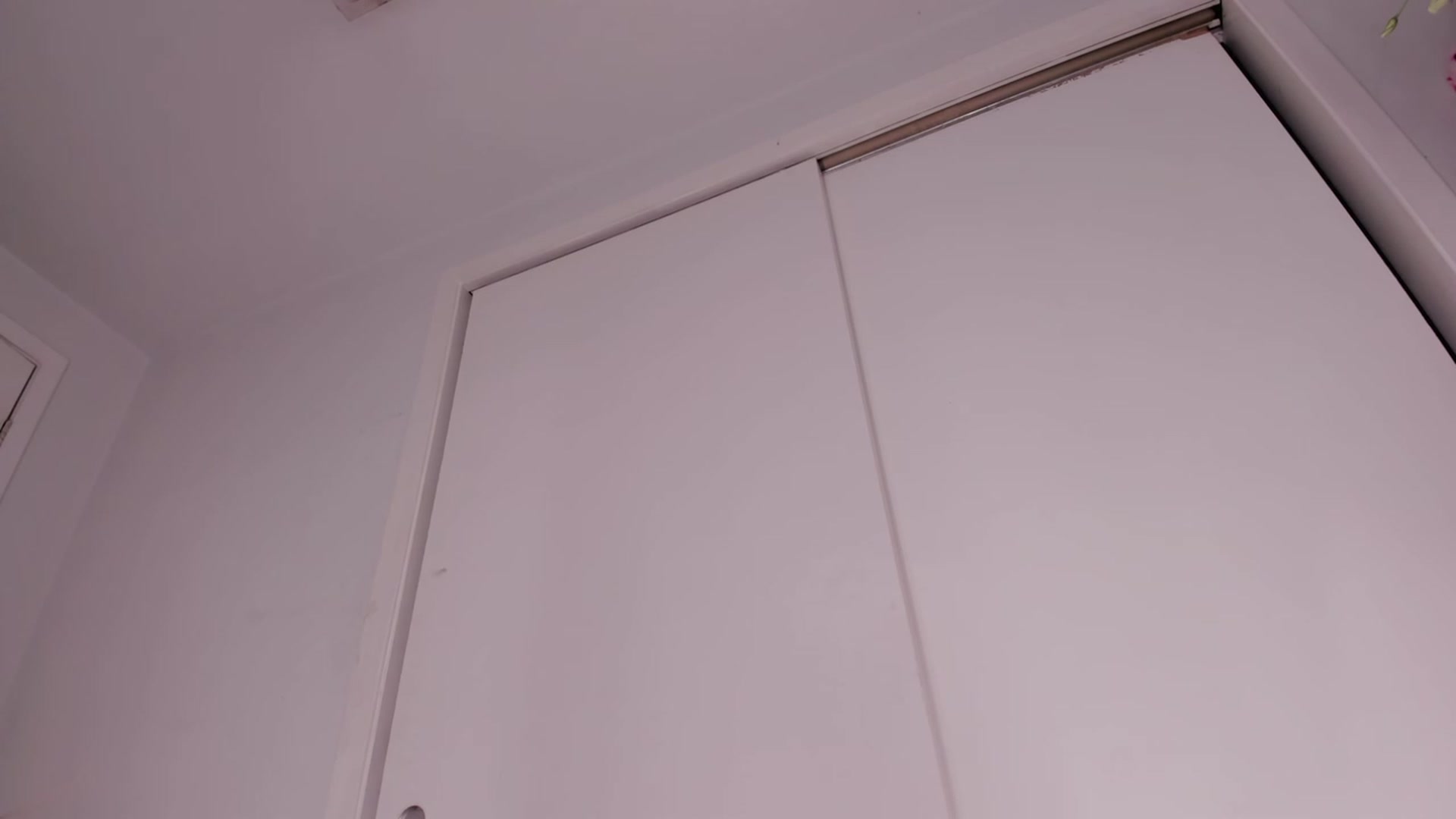 Gallery image thumbnail from NaomiDee's myfreecams stream on, 09/09/2023, 09:39 image 19 of 20