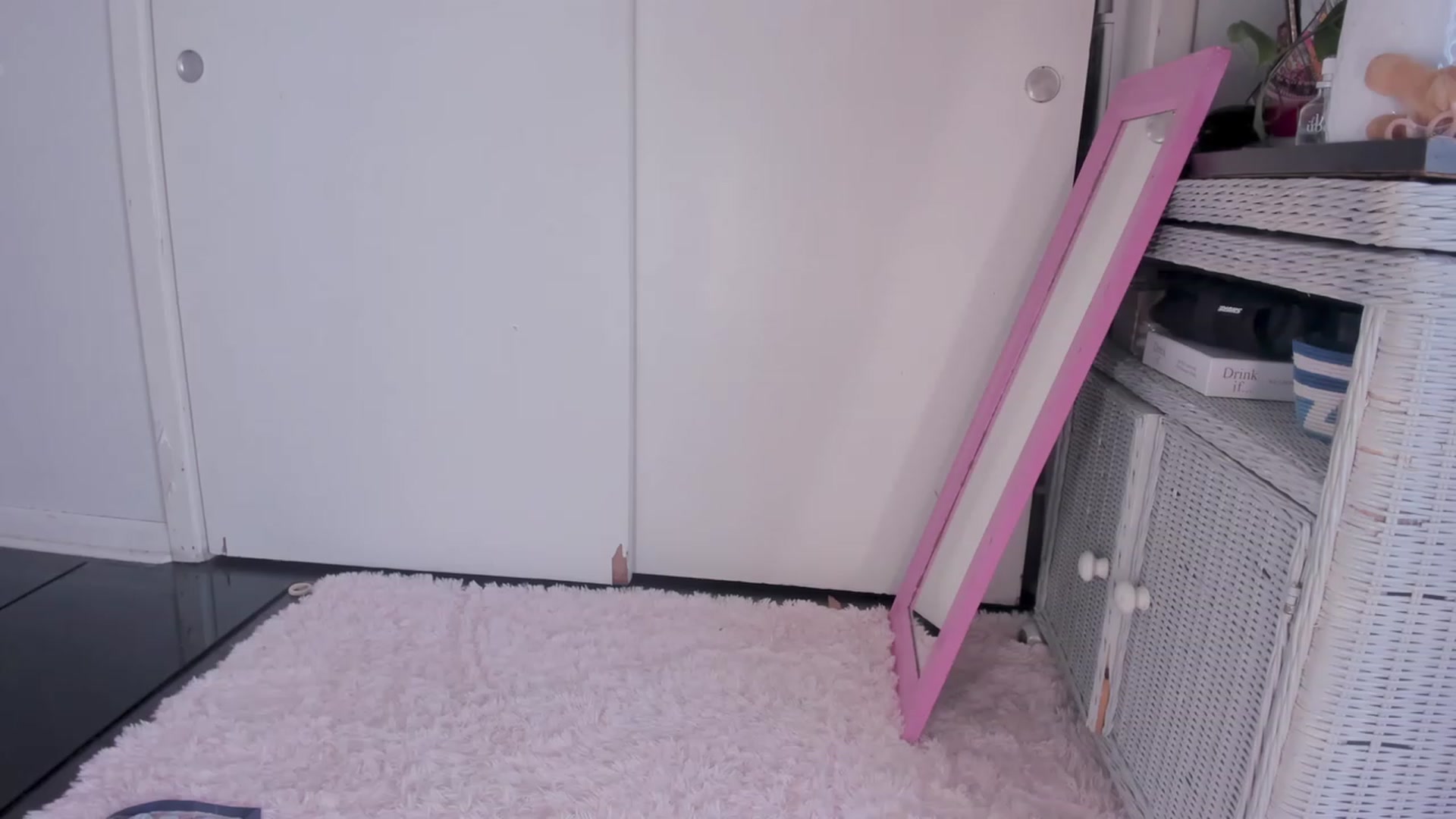 Gallery image thumbnail from NaomiDee's myfreecams stream on, 09/12/2023, 24:15 image 6 of 20
