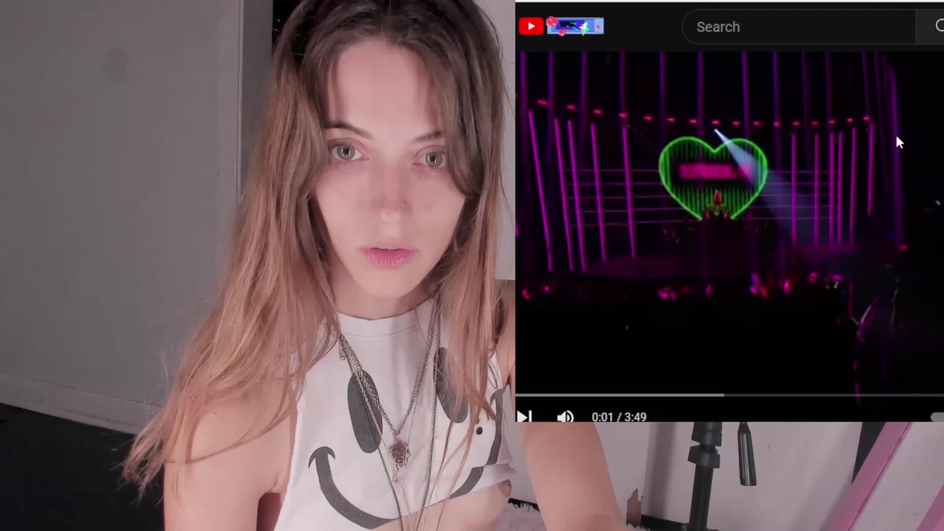 Gallery image thumbnail from NaomiDee's myfreecams stream on, 09/13/2023, 05:08 image 2 of 20