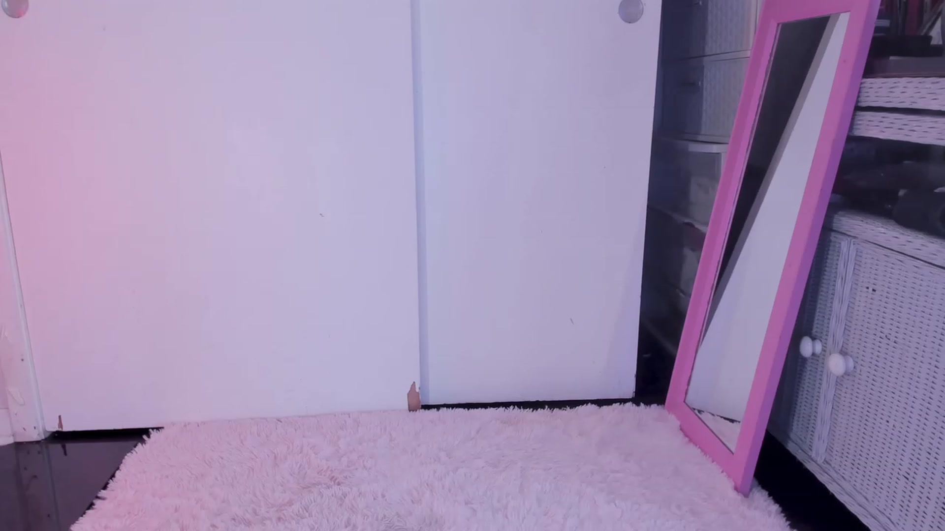 Gallery image thumbnail from NaomiDee's myfreecams stream on, 09/15/2023, 21:31 image 1 of 20