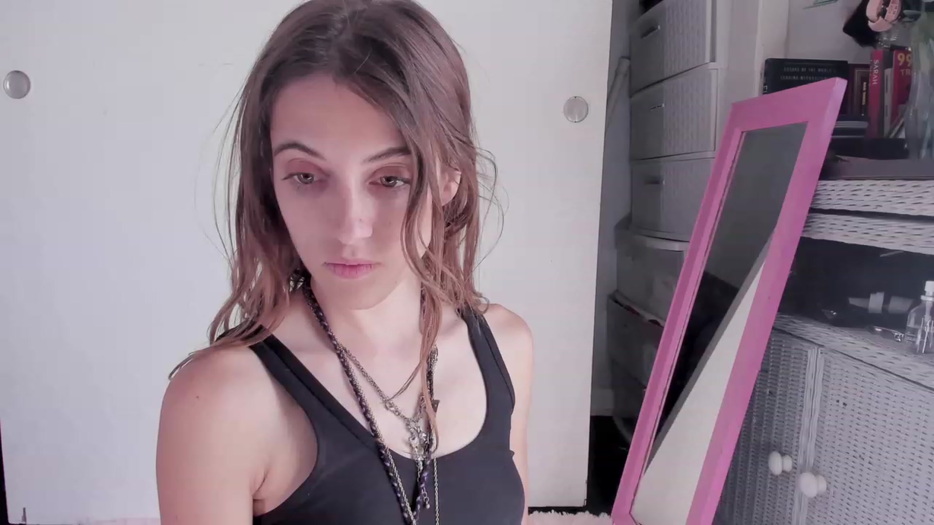 Gallery image thumbnail from NaomiDee's myfreecams stream on, 09/22/2023, 18:04 image 18 of 20