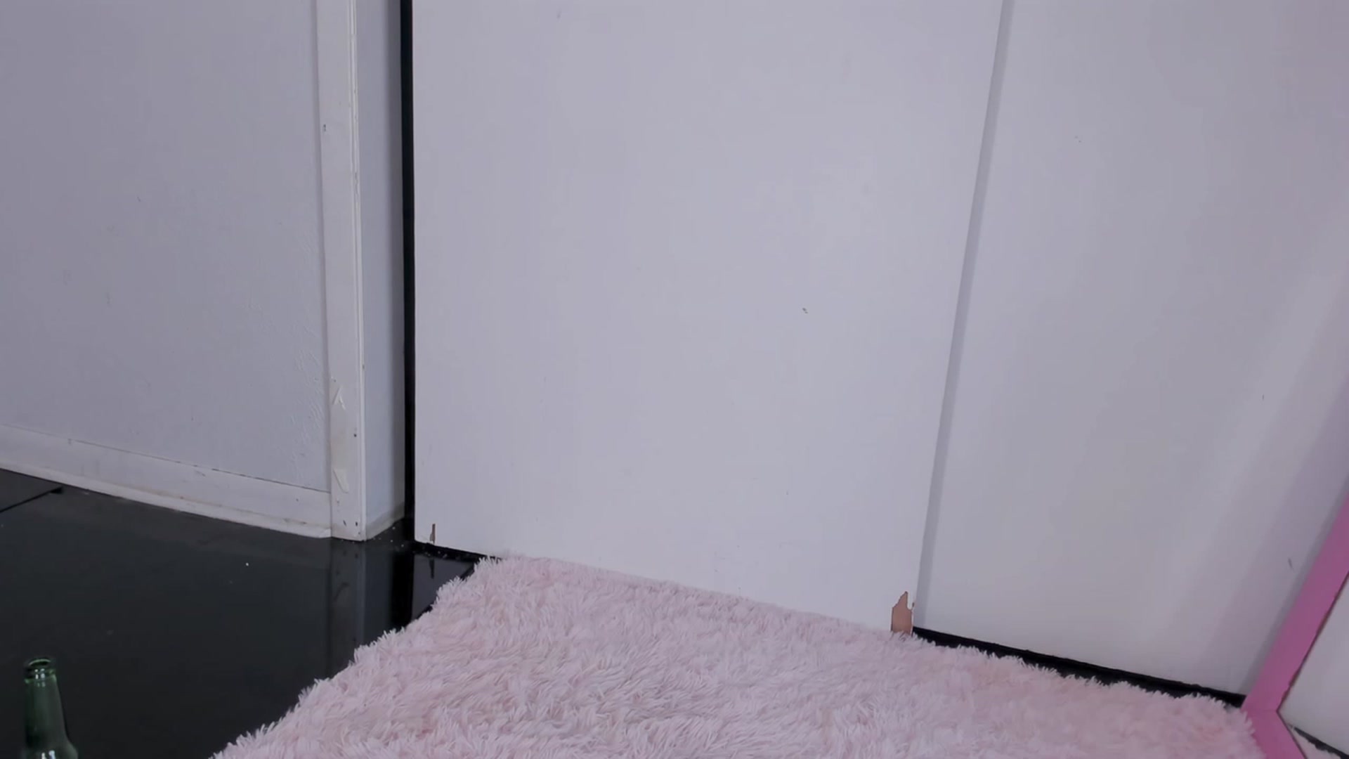 Gallery image thumbnail from NaomiDee's myfreecams stream on, 09/22/2023, 19:15 image 3 of 20