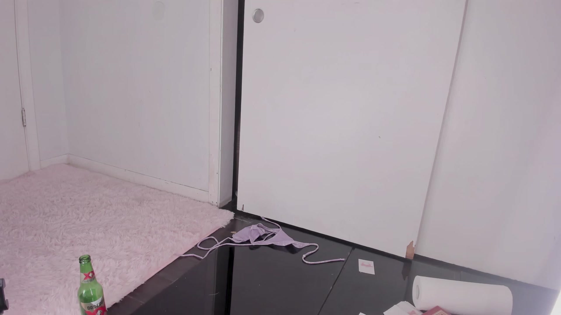 Gallery image thumbnail from NaomiDee's myfreecams stream on, 09/26/2023, 03:04 image 14 of 20
