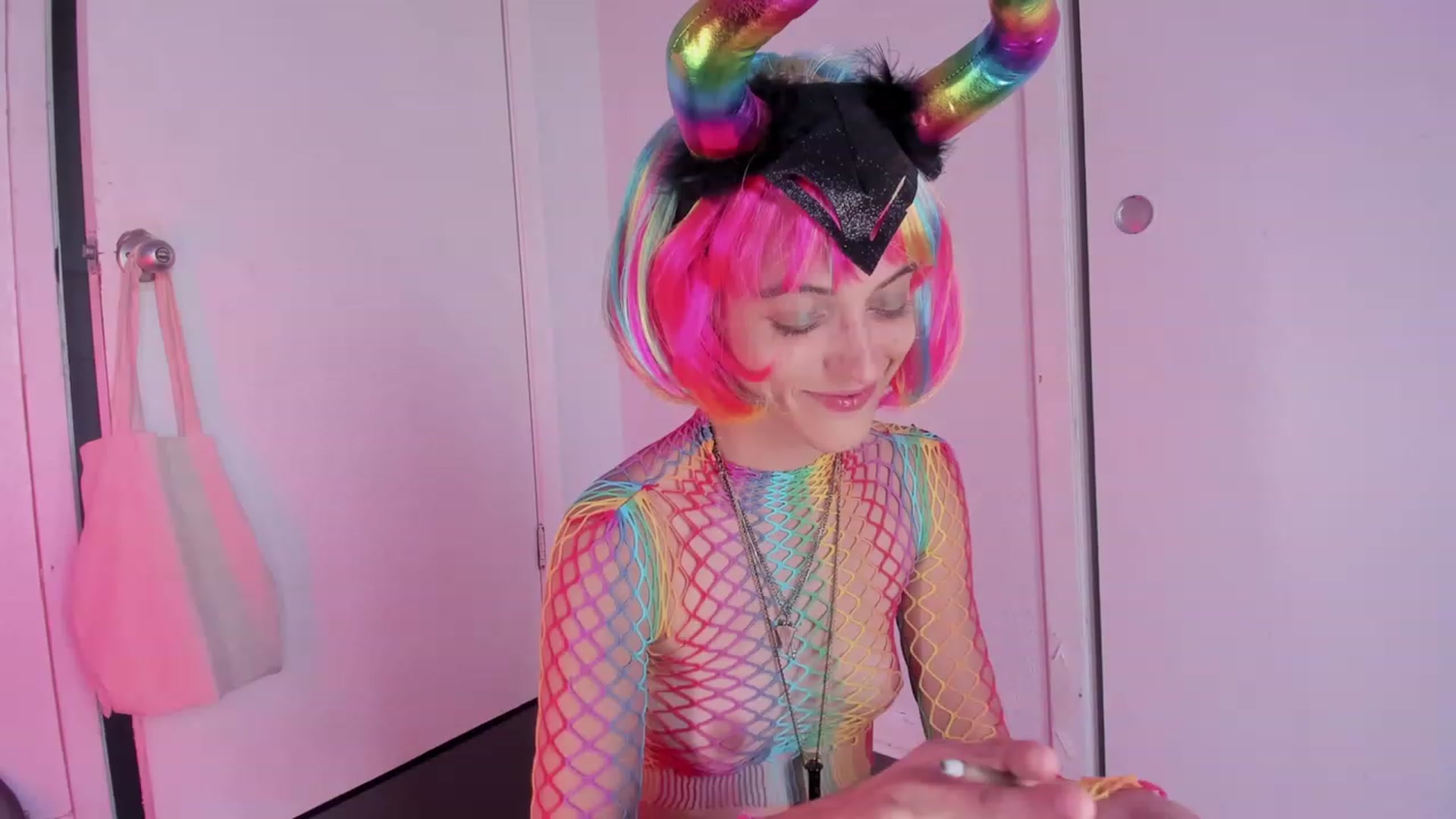Gallery image thumbnail from NaomiDee's myfreecams stream on, 10/04/2023, 22:30 image 20 of 20