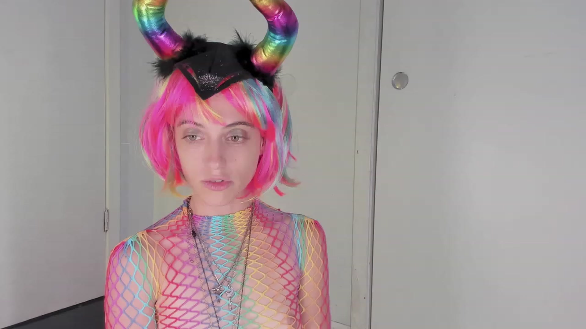 Gallery image thumbnail from NaomiDee's myfreecams stream on, 10/04/2023, 23:59 image 20 of 20