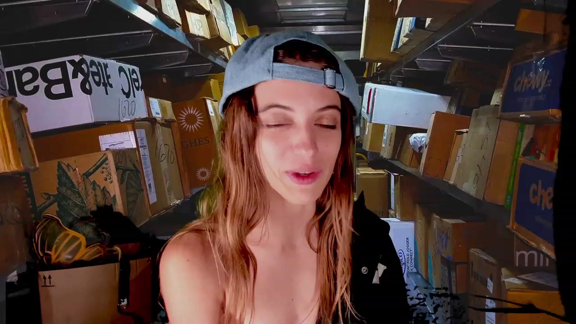 Gallery image thumbnail from NaomiDee's myfreecams stream on, 10/13/2023, 07:11 image 8 of 20
