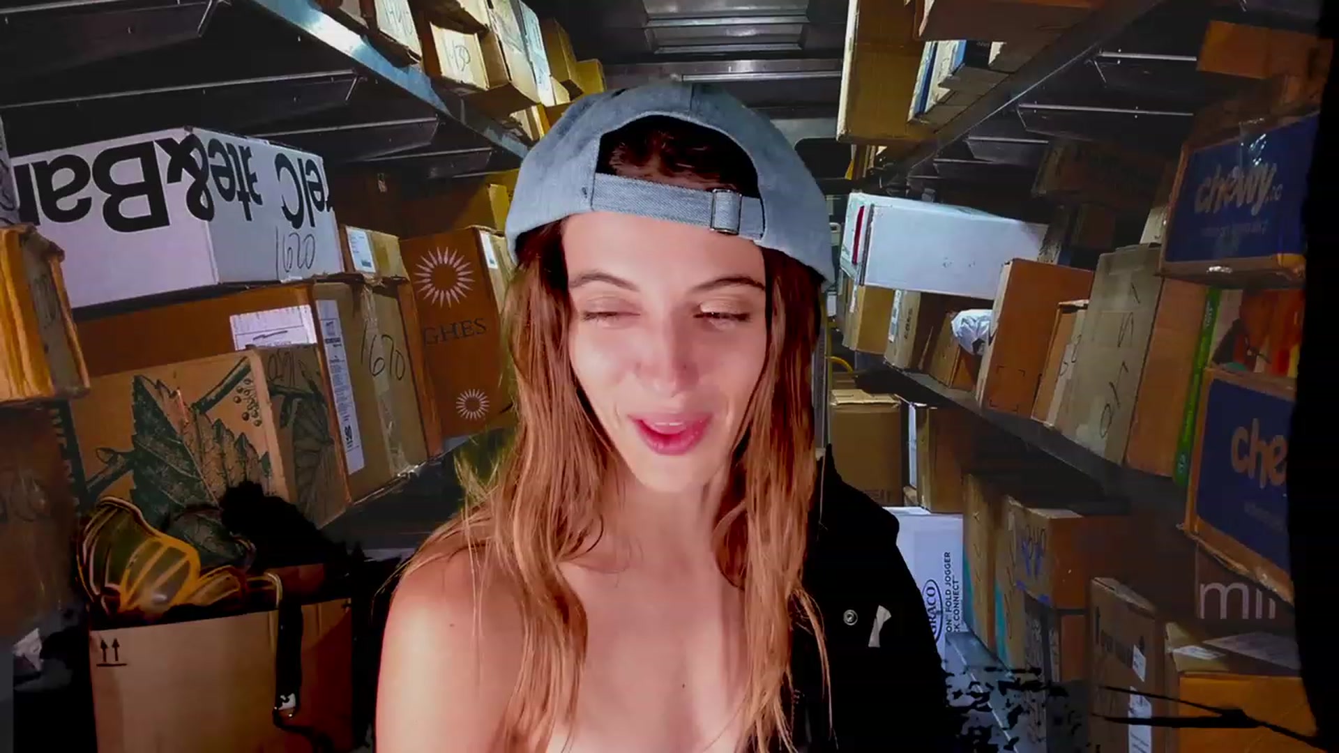 Gallery image thumbnail from NaomiDee's myfreecams stream on, 10/13/2023, 07:11 image 9 of 20