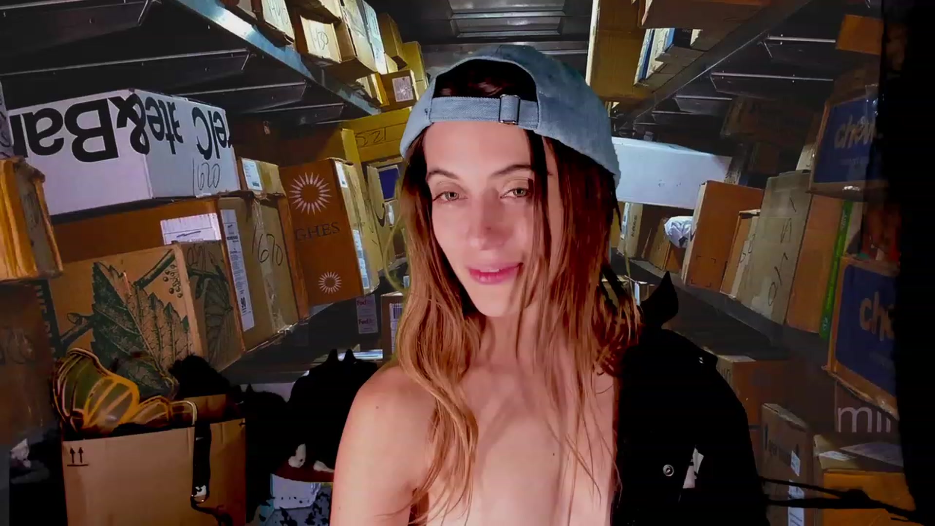 Gallery image thumbnail from NaomiDee's myfreecams stream on, 10/13/2023, 07:11 image 19 of 20