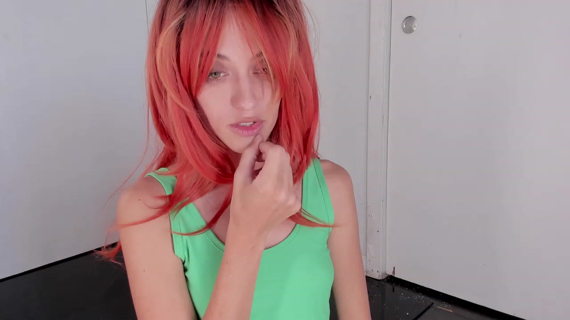 Gallery image thumbnail from NaomiDee's myfreecams stream on, 10/13/2023, 22:32 image 17 of 20