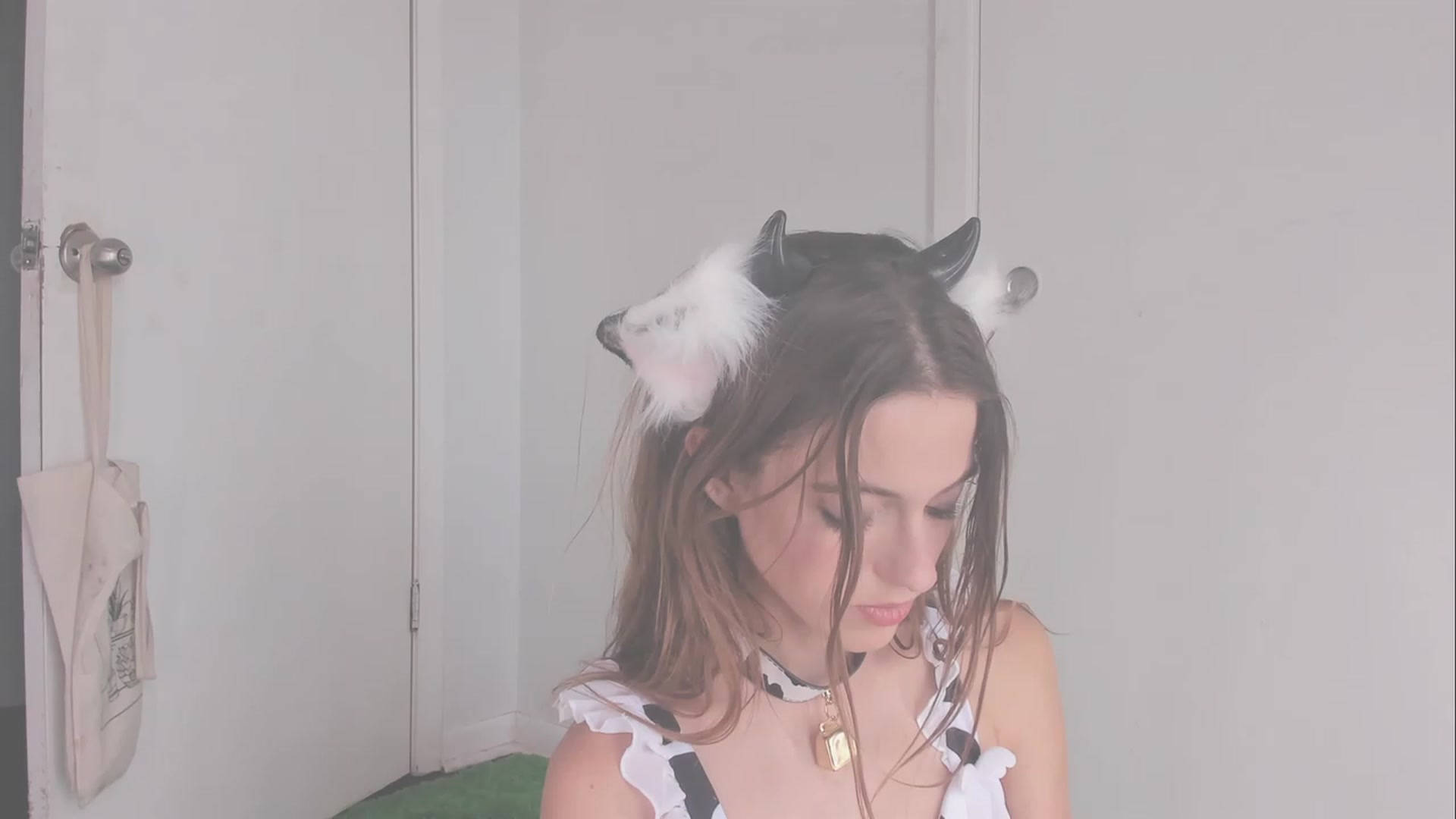 Gallery image thumbnail from NaomiDee's myfreecams stream on, 10/21/2023, 20:39 image 12 of 20