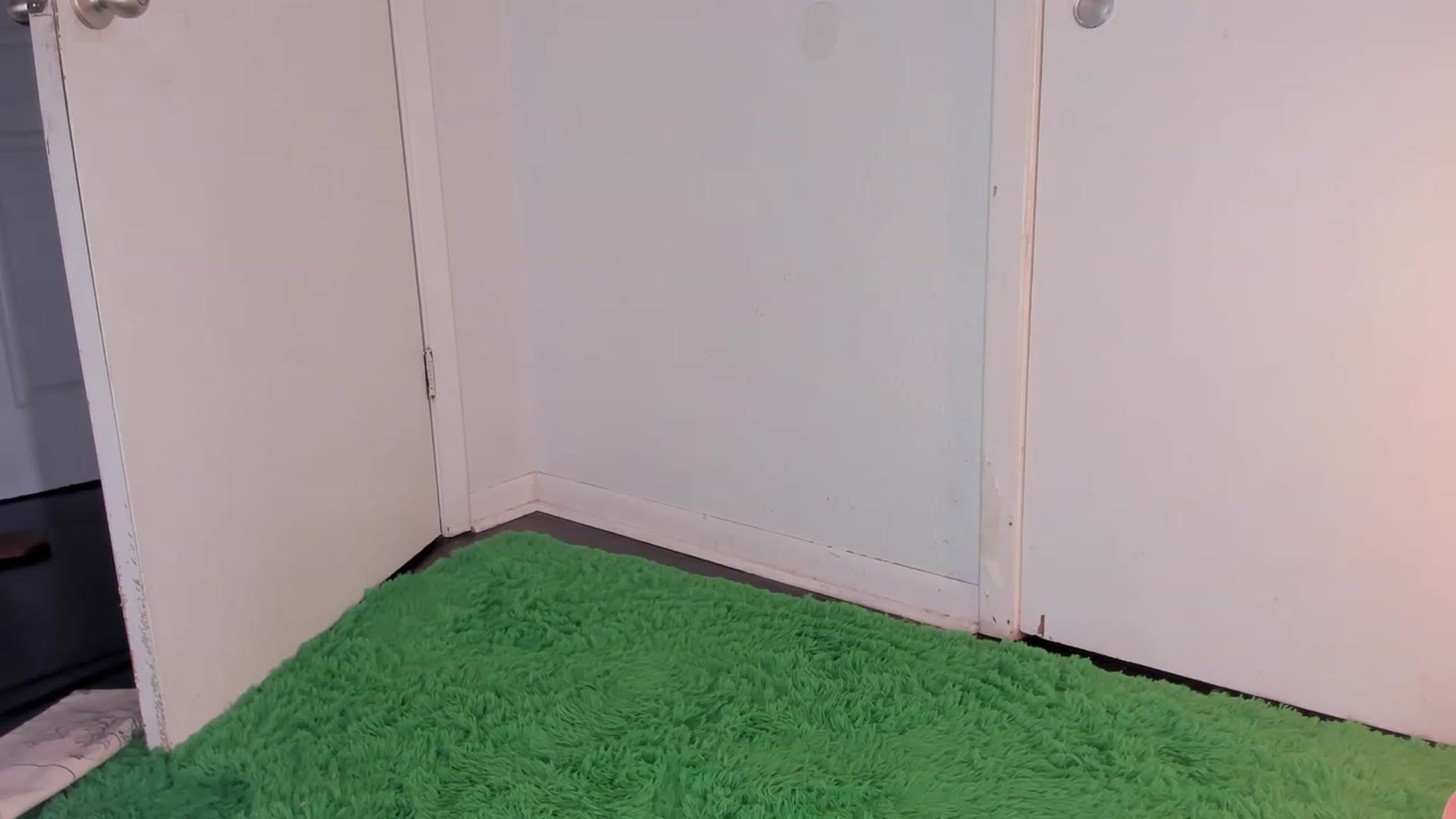 Gallery image thumbnail from NaomiDee's myfreecams stream on, 10/30/2023, 01:39 image 14 of 20